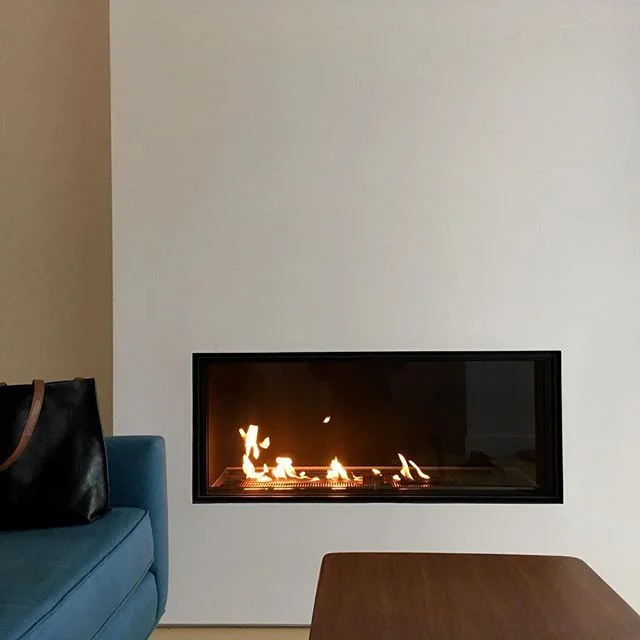 Linear fireplace - townhouse in Carroll Gardens .
.
.
.
#fireplace #modernfireplace #modernhomes #brooklynmade #minimal #design #designer