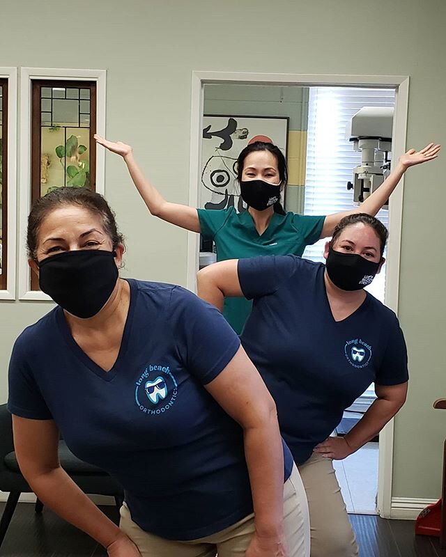 Happy Friday everyone! We hope everyone has a safe and happy weekend. Long Beach Strong! 💪💪 .
.
.
#longbeachdentist #longbeachorthodontist #longbeachorthodontics #happyhealthysmiles #longbeachstrong #longbeachmoms