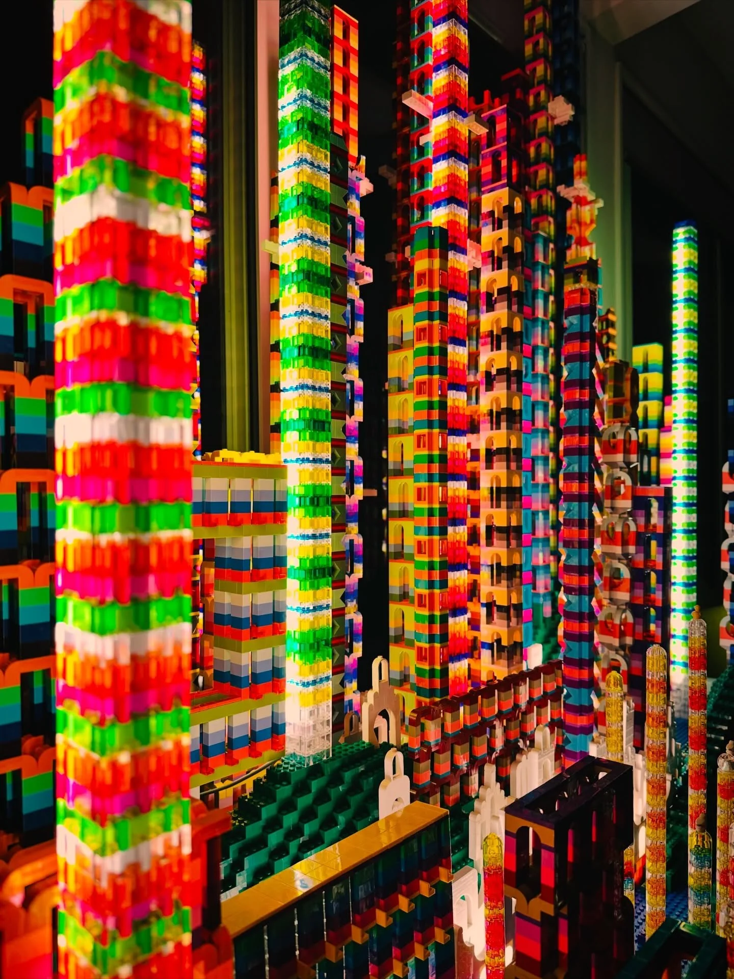 The bright lights of #legometropolitan help cheer me up during this cool rainy and gray winter.