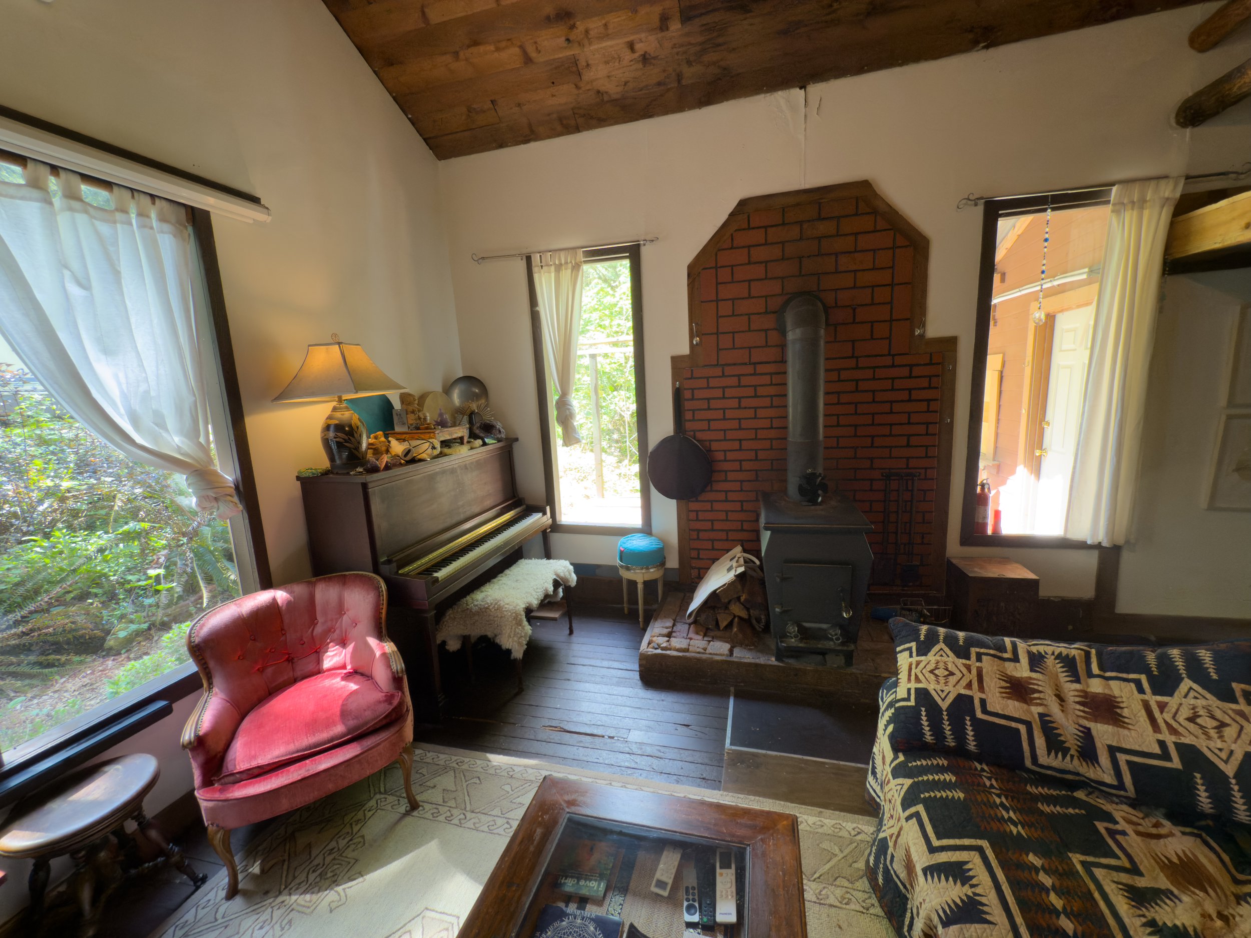Main Cabin and Cottage-17.jpg