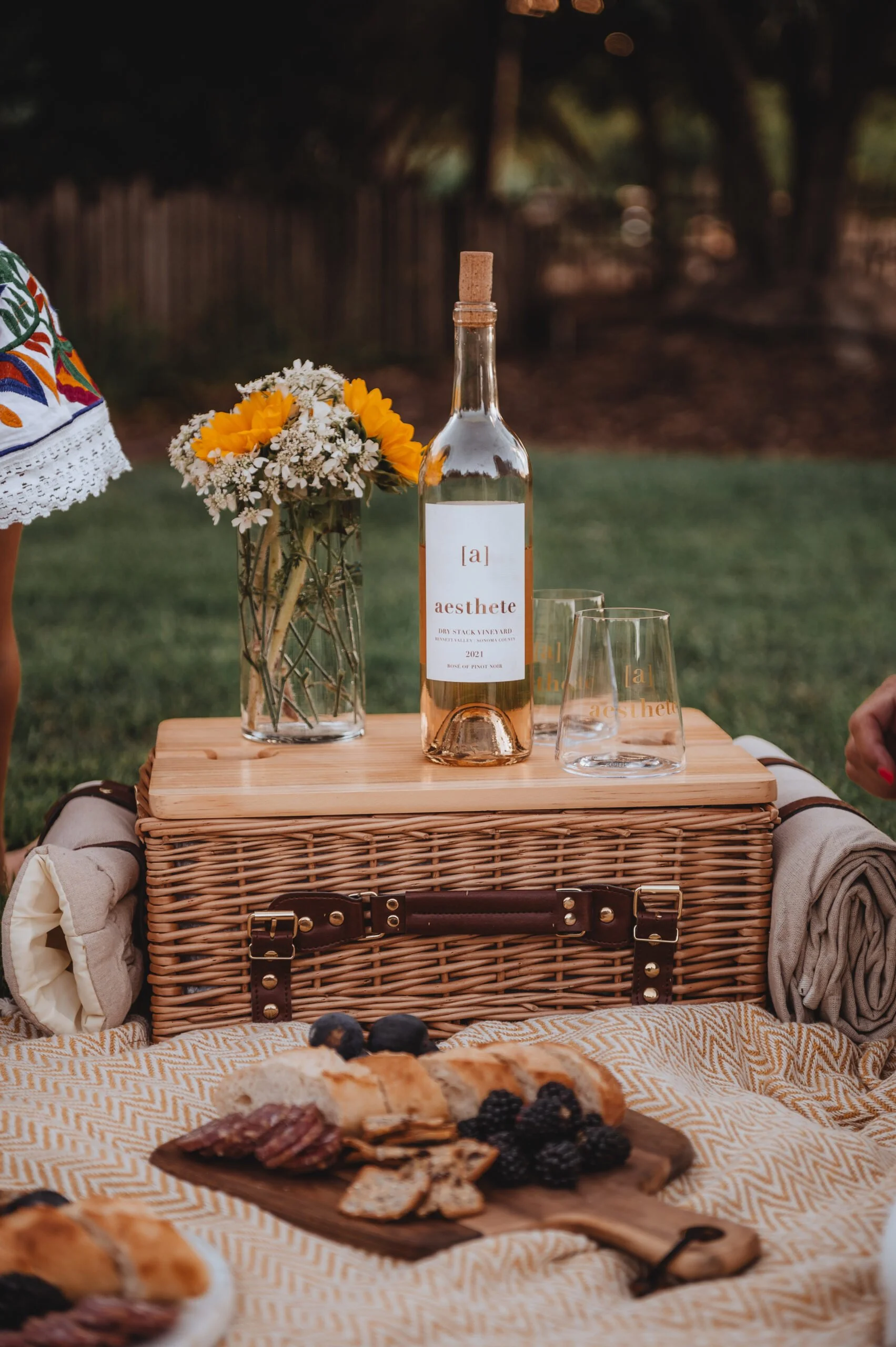 aesthete_Expansive-picnic-grounds-in-Dry-Creek-Valley.jpg