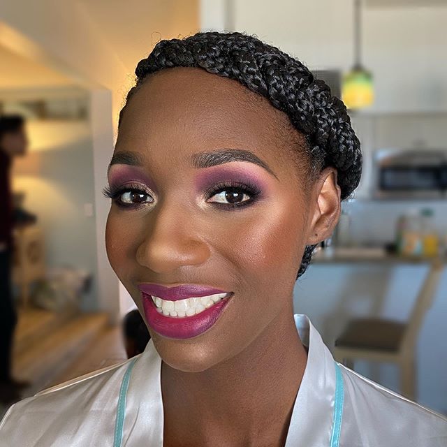 Love that my stunning bride wasn&rsquo;t afraid of some color for her special day 💕💕