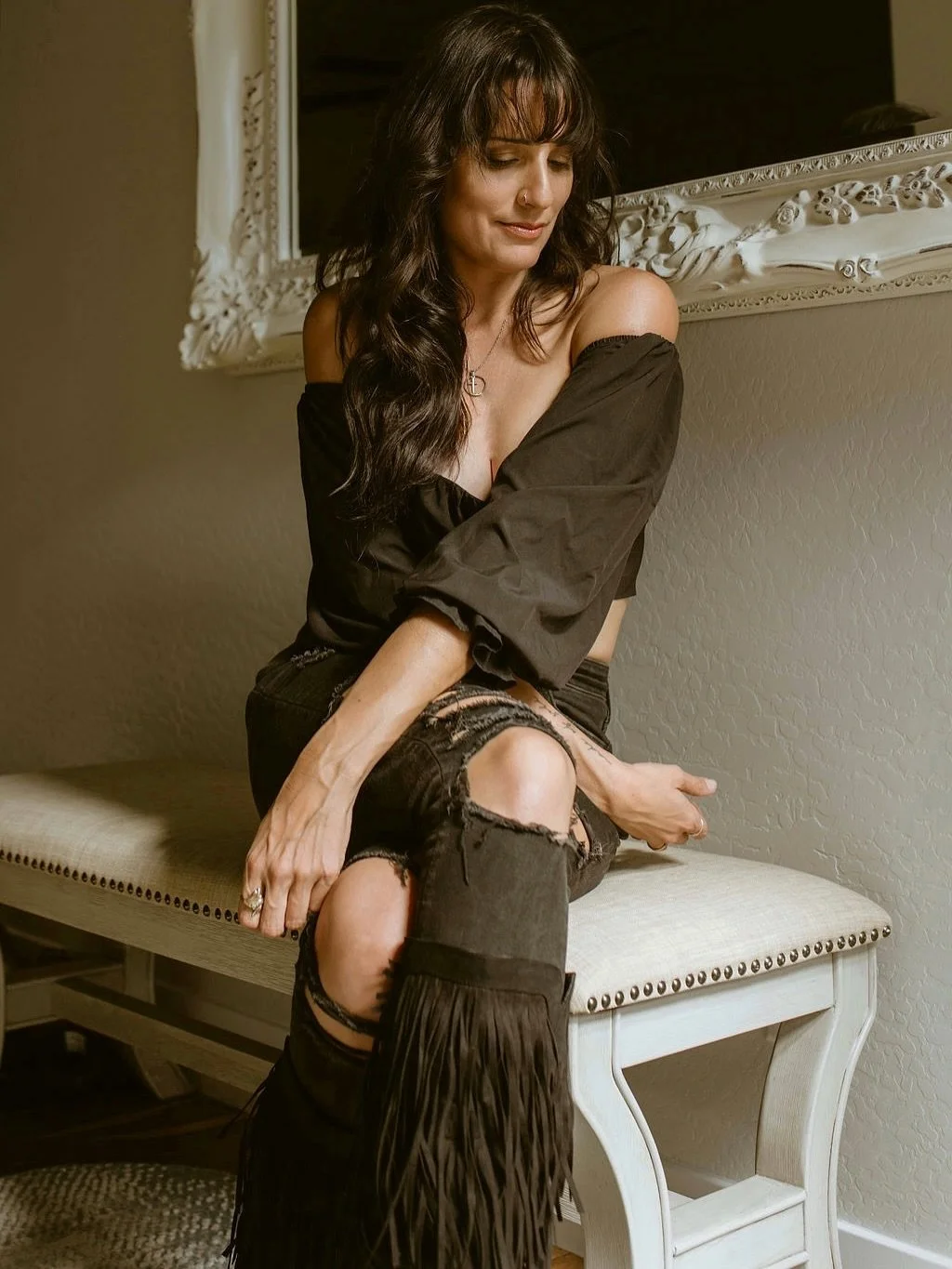 Never miss a full circle moment 💫 

#iwantatrophywife #youshouldhideyourfeet #dontlosetoomuchweight #dontbelievehershescrazy #doyouknowhowrareiam #yourejustnotreadyforamanlikeme 

Empowerment by @gpellegrino.photo