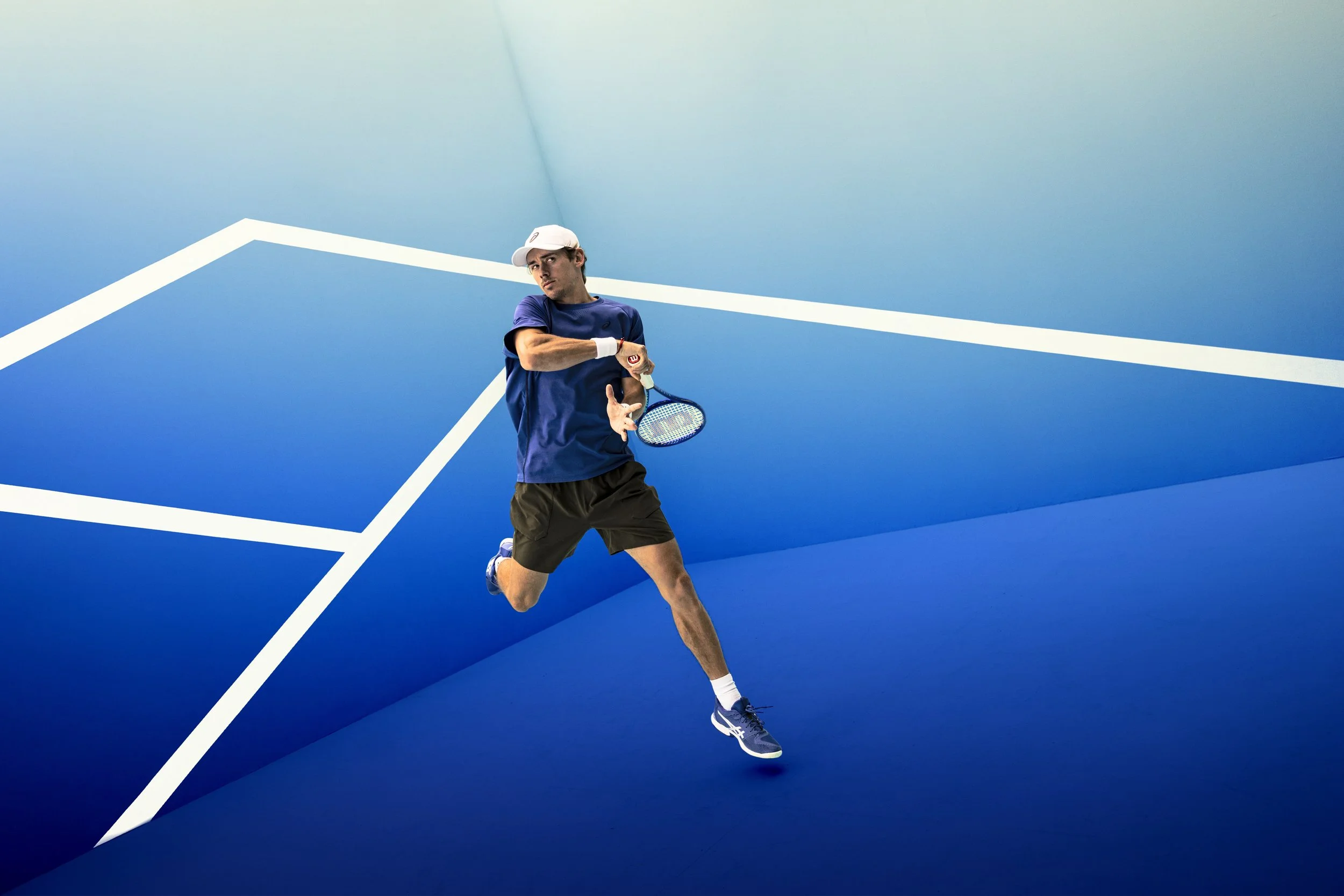 2025TE_Wilson_Alex_de_Minaur_Blue_Walls_12954_RT.jpg