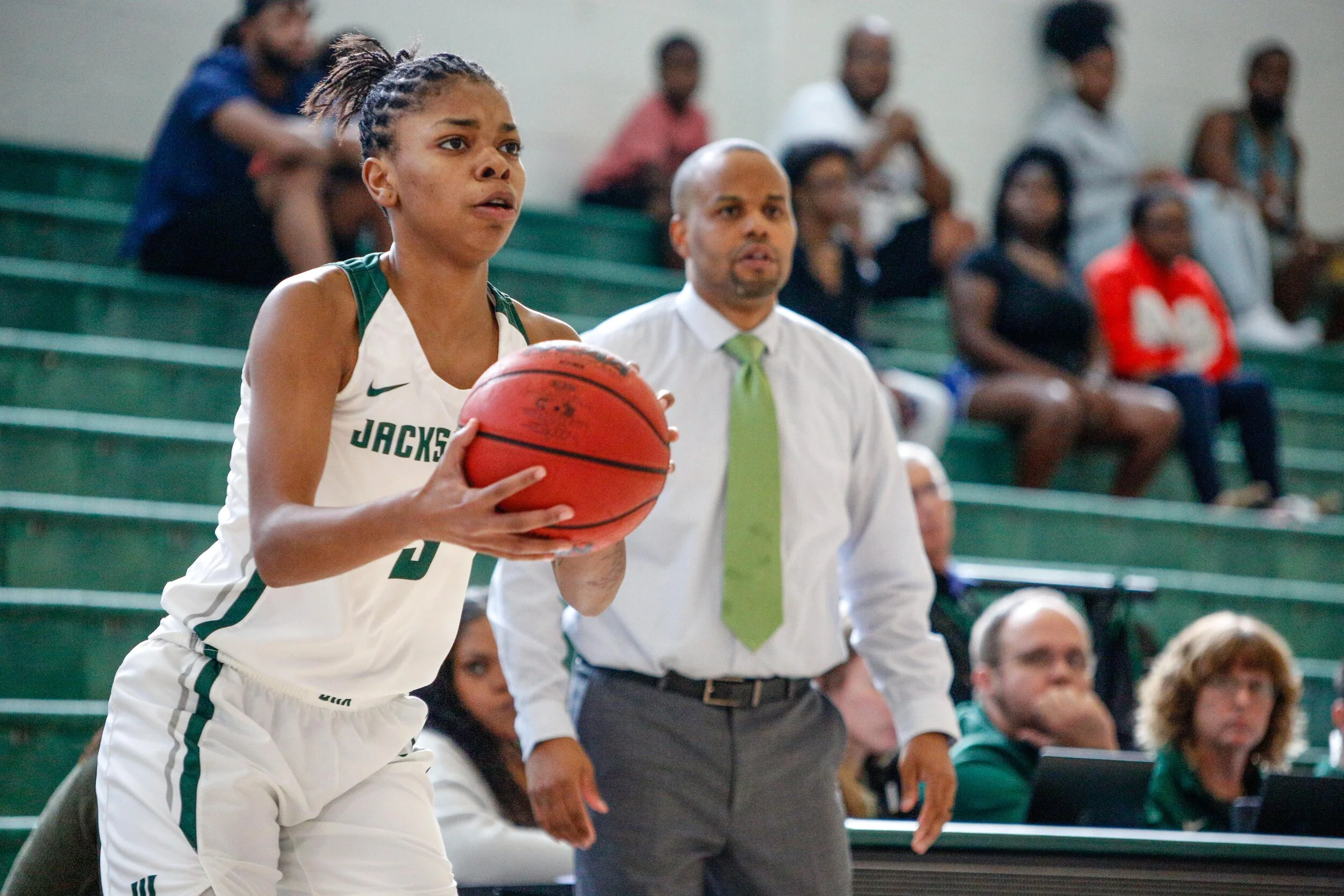 DA'NASIA SHAW_K3A6505.JPG