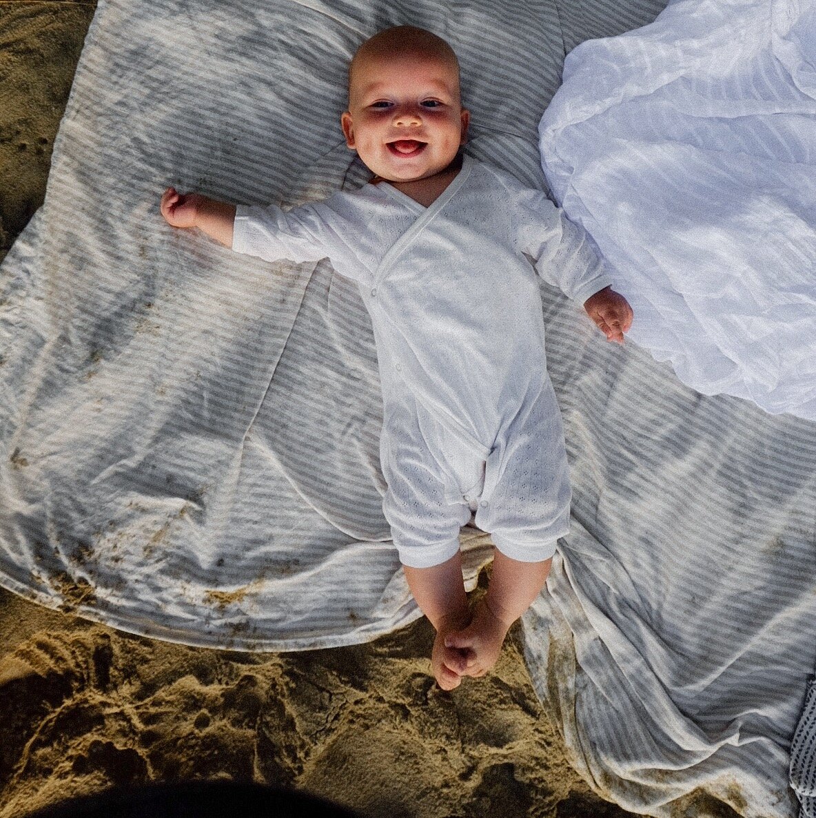 Horizon Stripe Throw