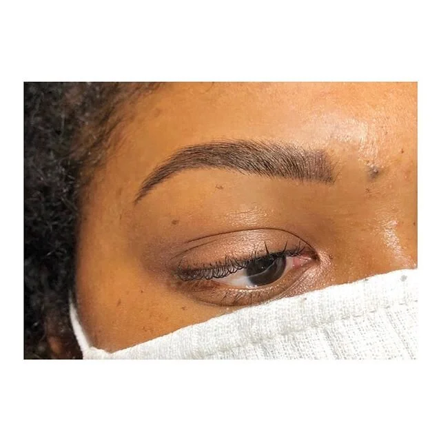 Maquillage Permanent des sourcils en poudré cicatrisé 😍

#maquillagepermanentlarochelle #larochelle #pmua #pmu #permanentmakeup #sourcils #eyebrows #dermopigmentation #tattoo #lips #eyeliner #amiea #organic #perfectbrows #skinial #detatouage #powd