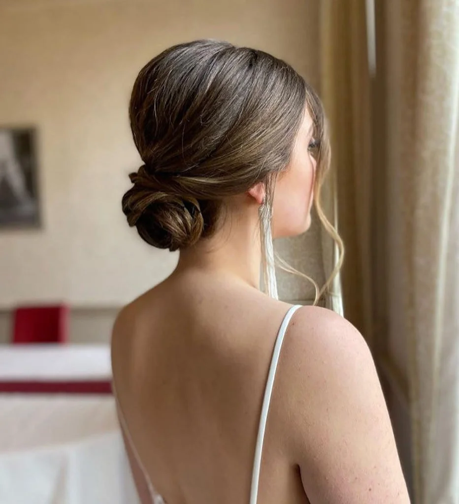 006-low-bun-wedding-hairstyles-sapphire-styling-hair-and-makeup-932x1024.jpg