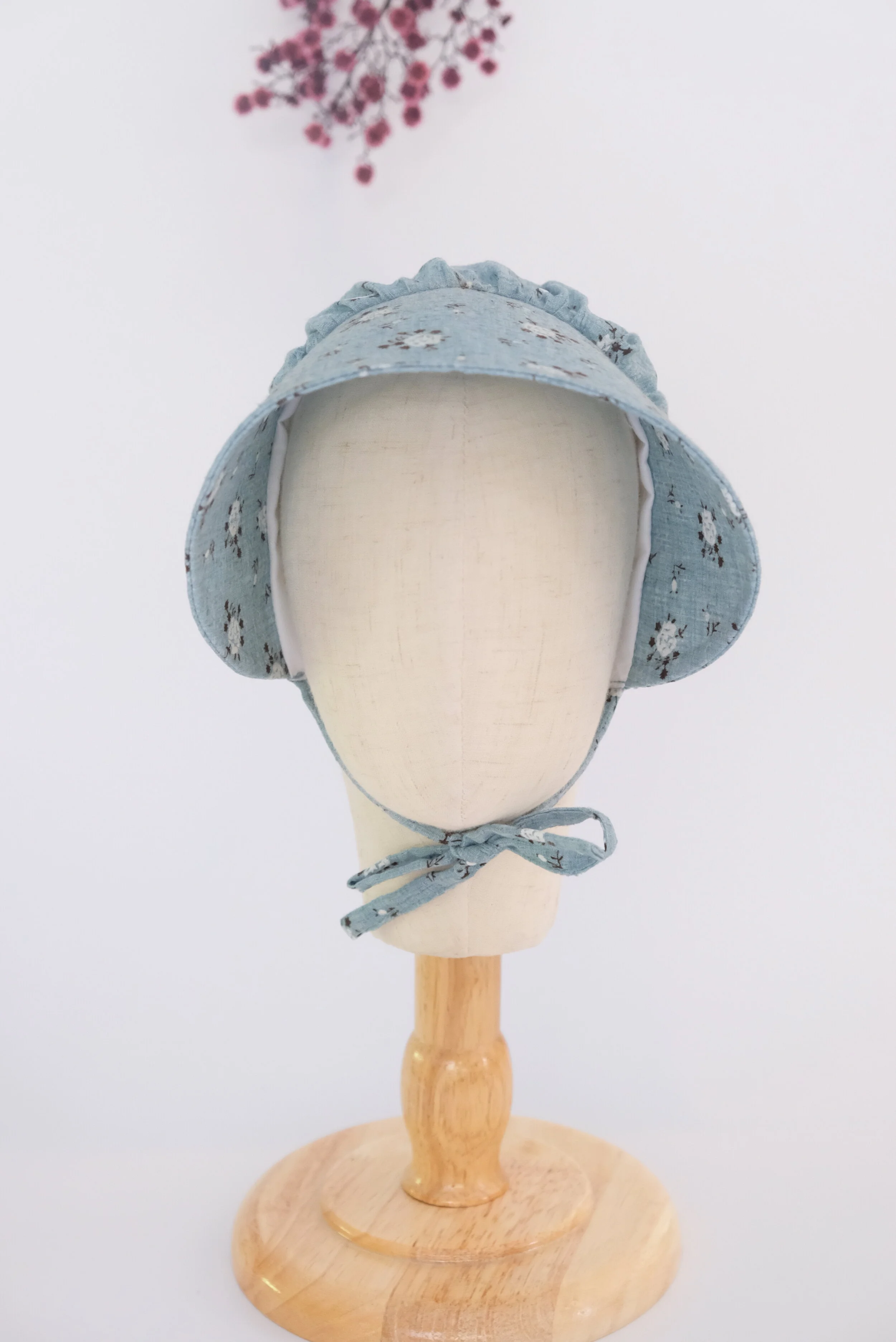 baby bonnets and hats
