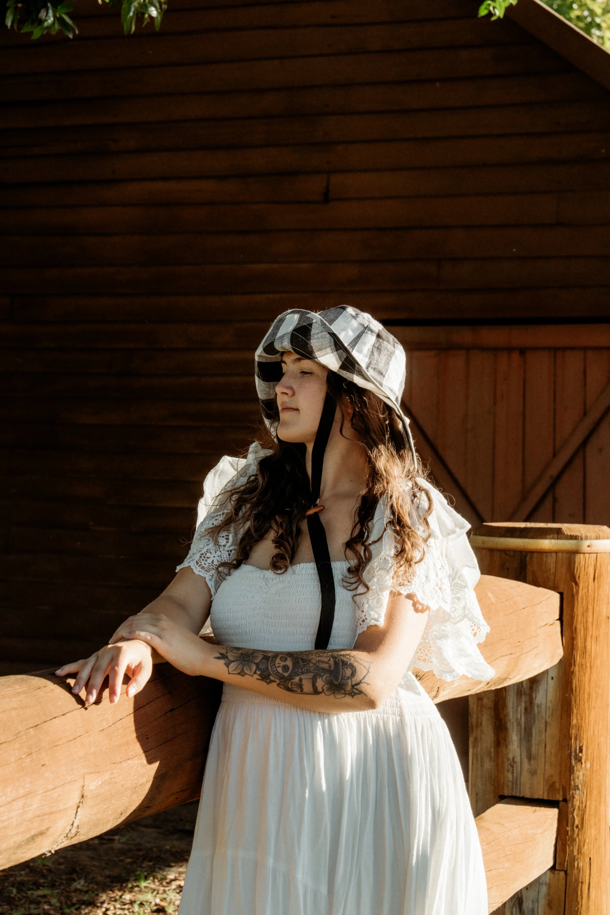 Adult Linen Wide Brim Sun Hat - Black Gingham