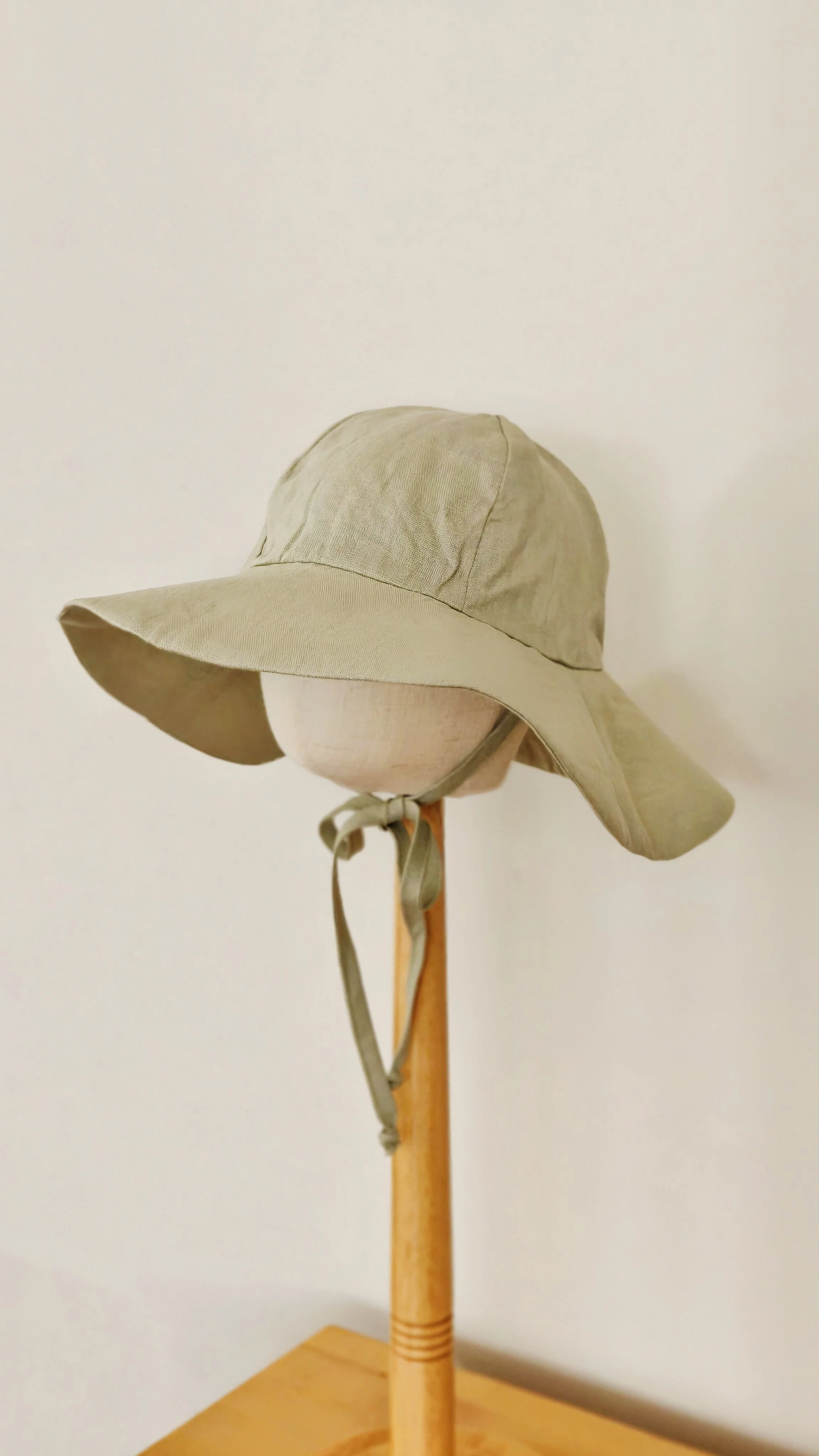 Pure French Linen - Kids Summer Linen Wide Brim Sun Hat - Sage