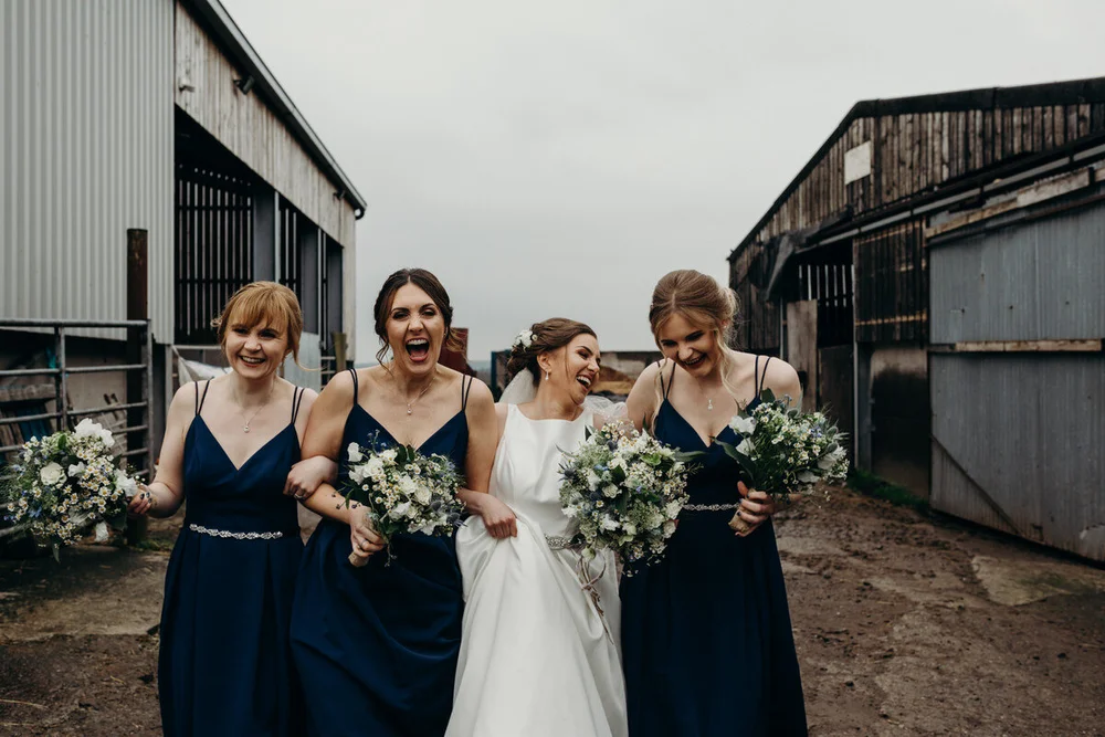 Funny Wedding Photos Gallery