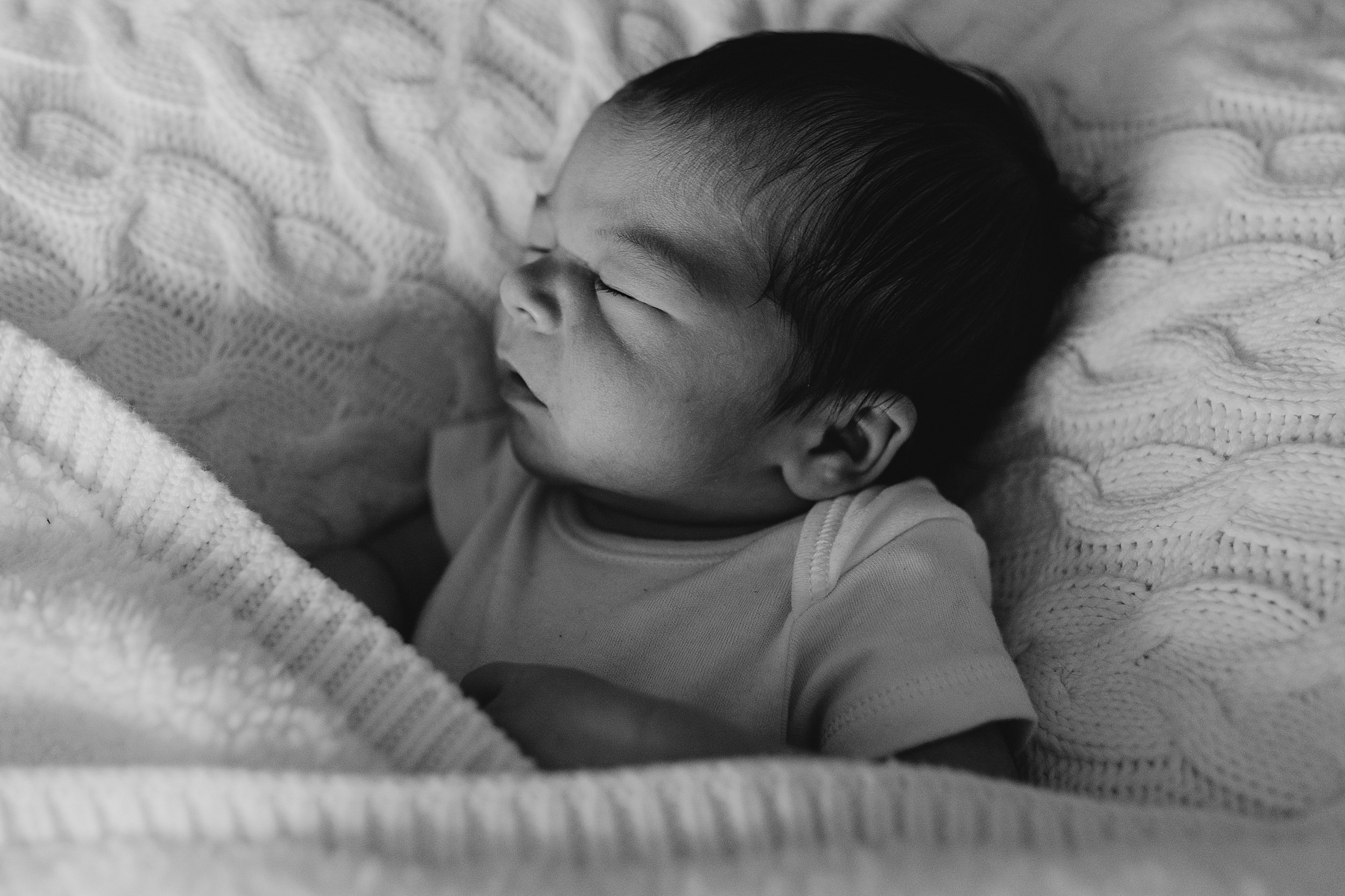 newborn-photography-glasgow-scotland_0030.jpg