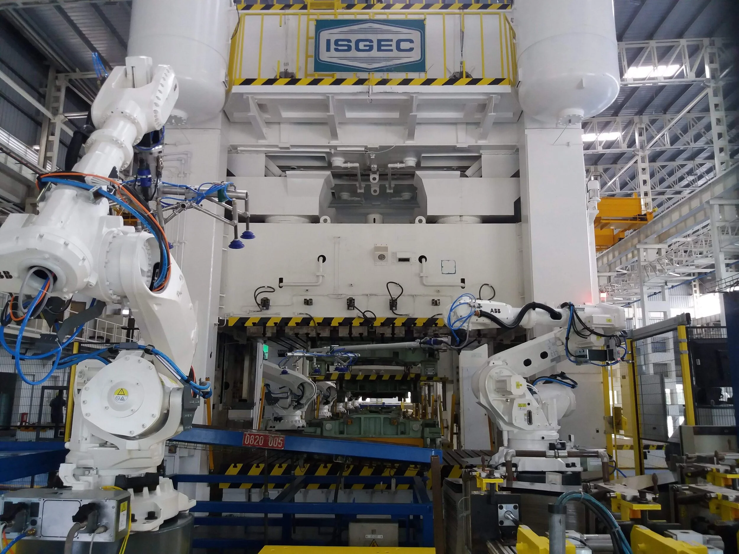 after 6 months in an isolated location in Maharastra,with big efforts from the team,my collaborators Antonio or Saulino (Estro Eng Naples) and my directives &amp; continuous supervision on site of different areas the Line robots are ready to dance!!…