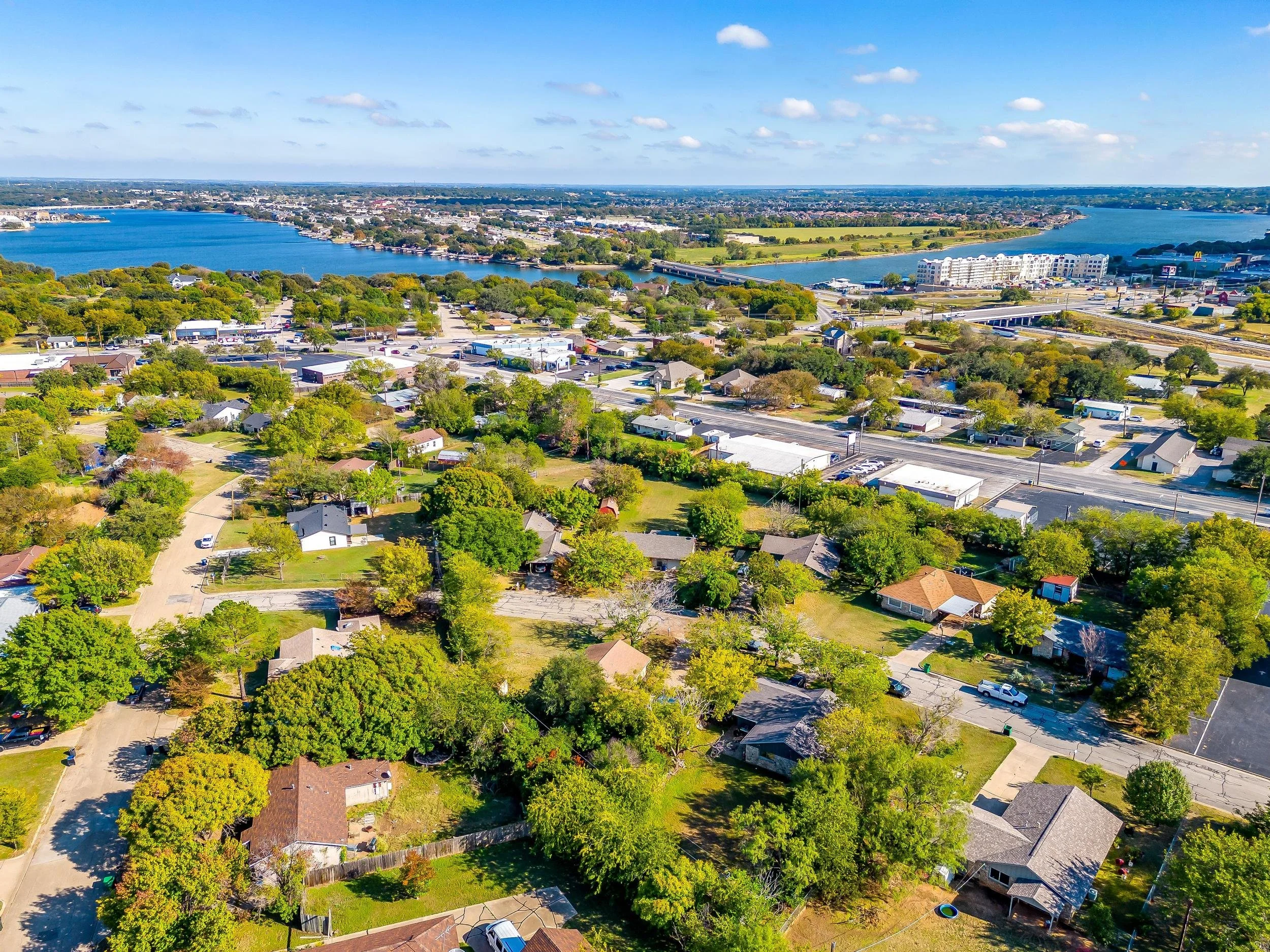 304 KESSLER PHOTO GALLERY — The Ashton Agency