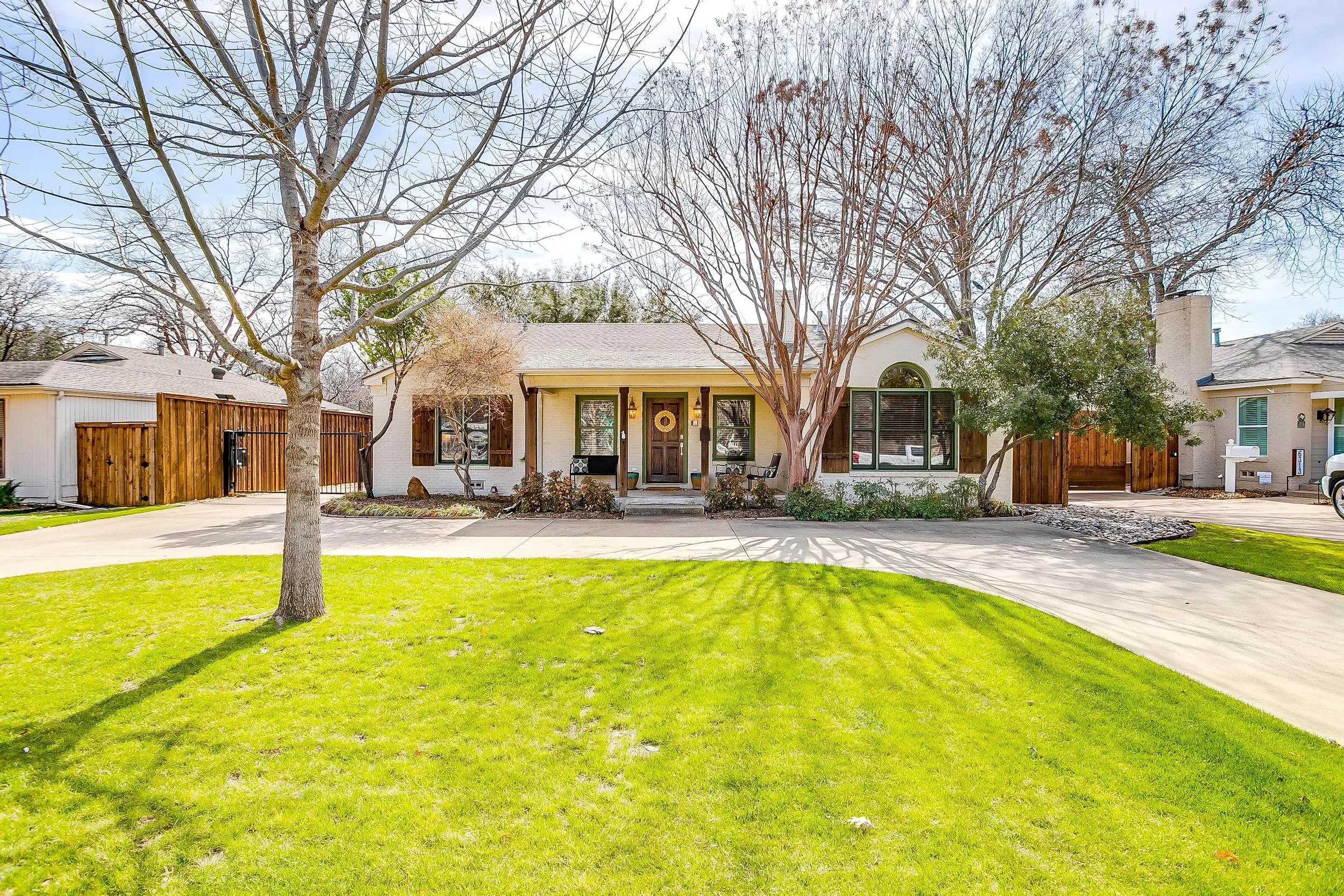 6309 Locke Ave, Fort Worth, Tx 76116 — The Ashton Agency