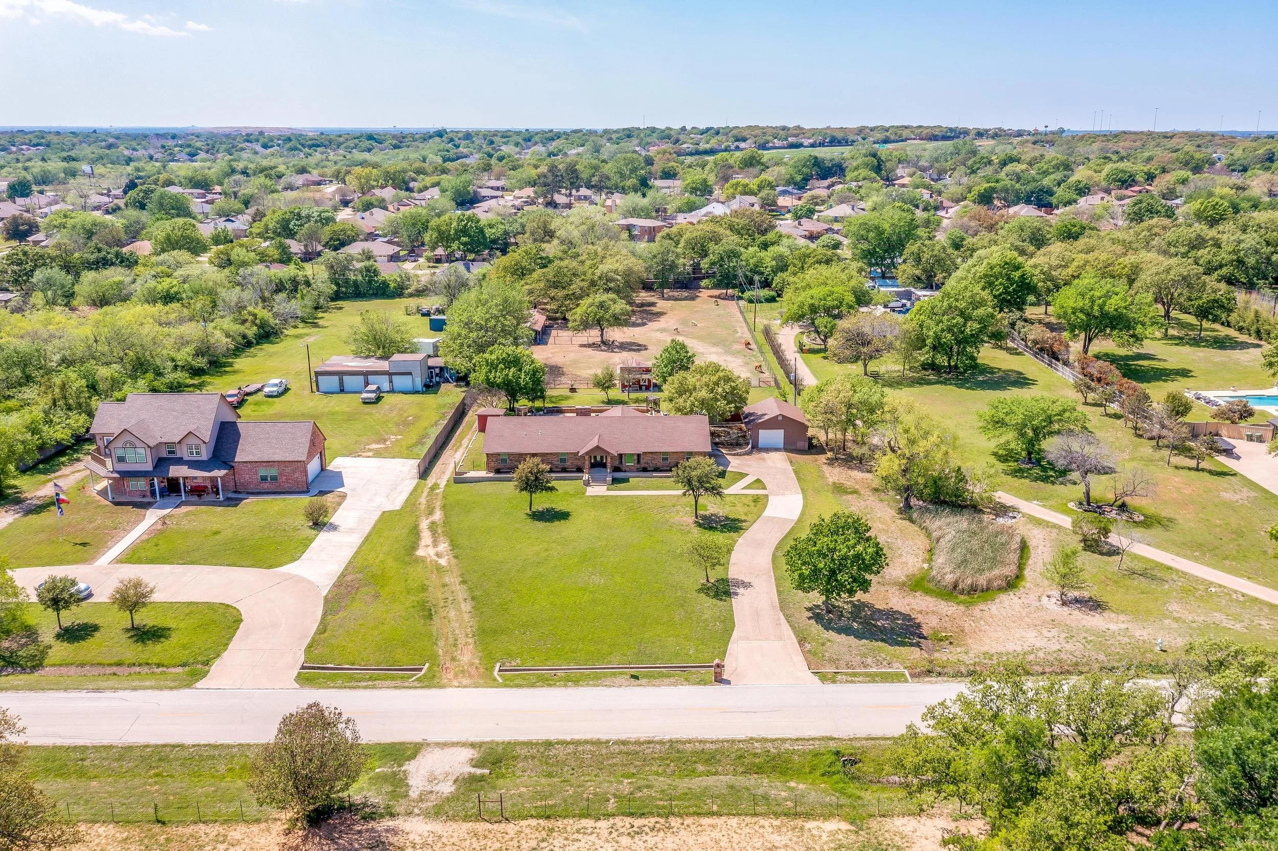 5212 HIDDEN OAKS LN PHOTO GALLERY — The Ashton Agency