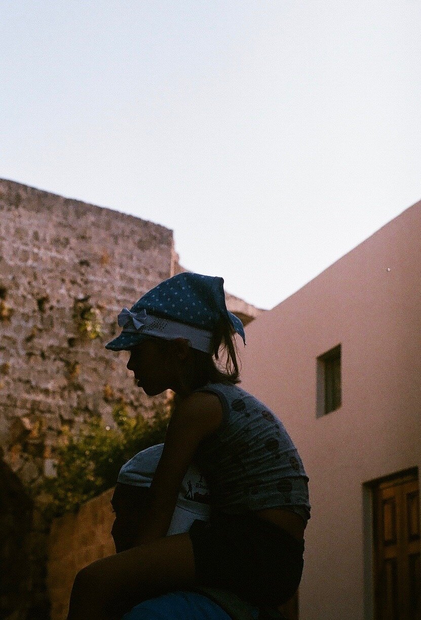 Girl on Shoulders