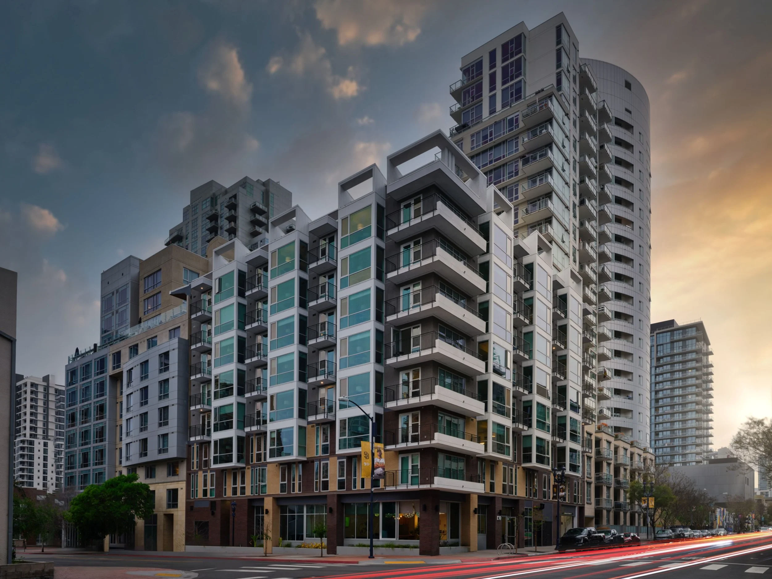 Sentral San Diego exterior-hero.jpg