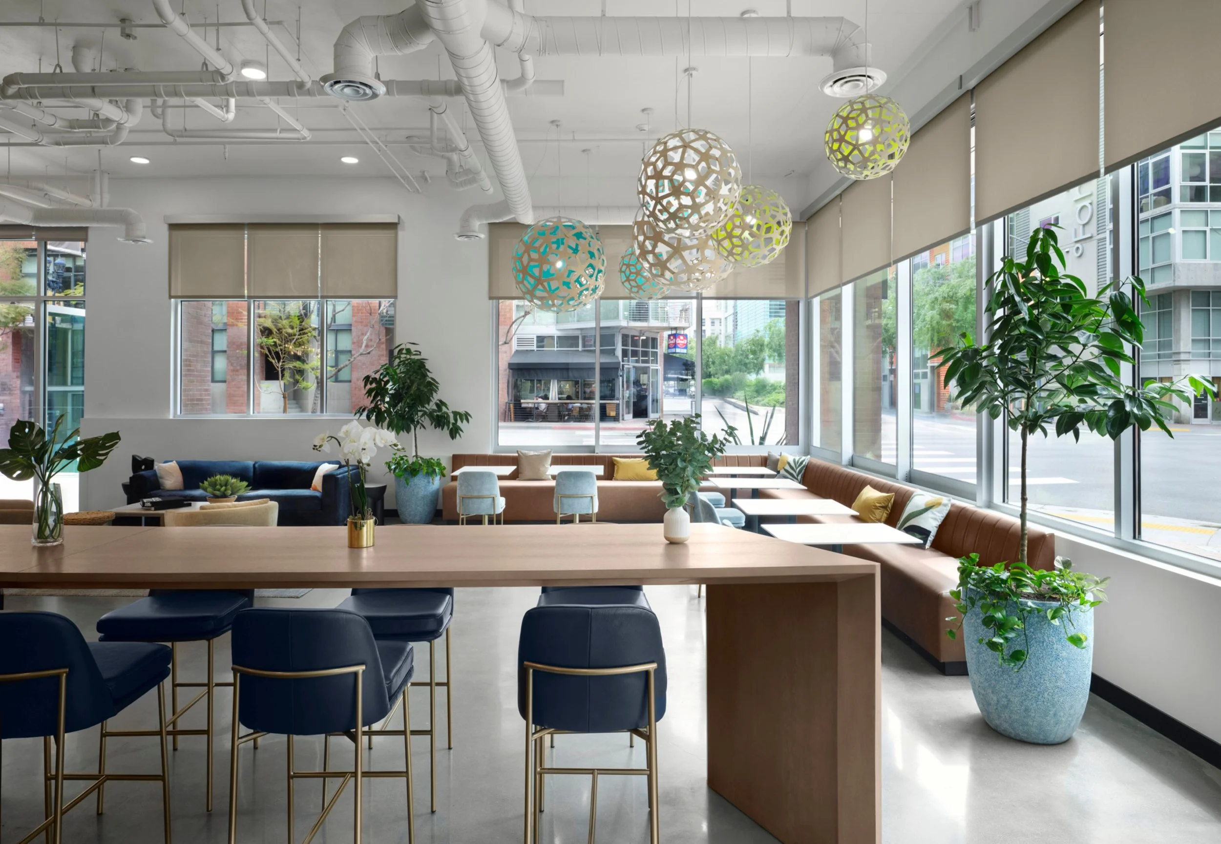 SENTRAL SAN DIEGO -lobby.jpg