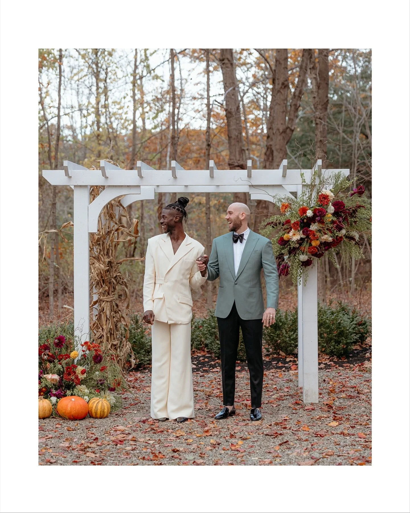 chase and devin are coming up on one month 🔥 and being a part of their wedding day was one of the highlights of our season - my face legitimately hurt by the end of the day from the amount I had smiled. to say these two are loved and adored is the u