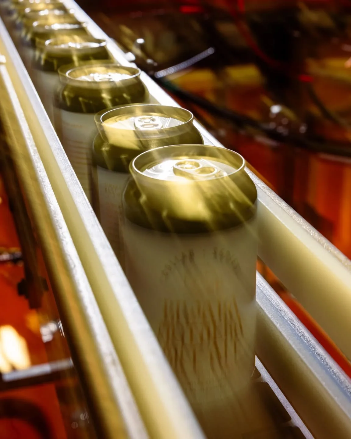 SNEAKY COLLAB TEASE 

We are super excited for our new collaboration beer that is hitting shelves next week. 

We have teamed up with @fieldhousebrewing to bring you a beer that showcases the craftsmanship of both breweries.  A beer made with friends