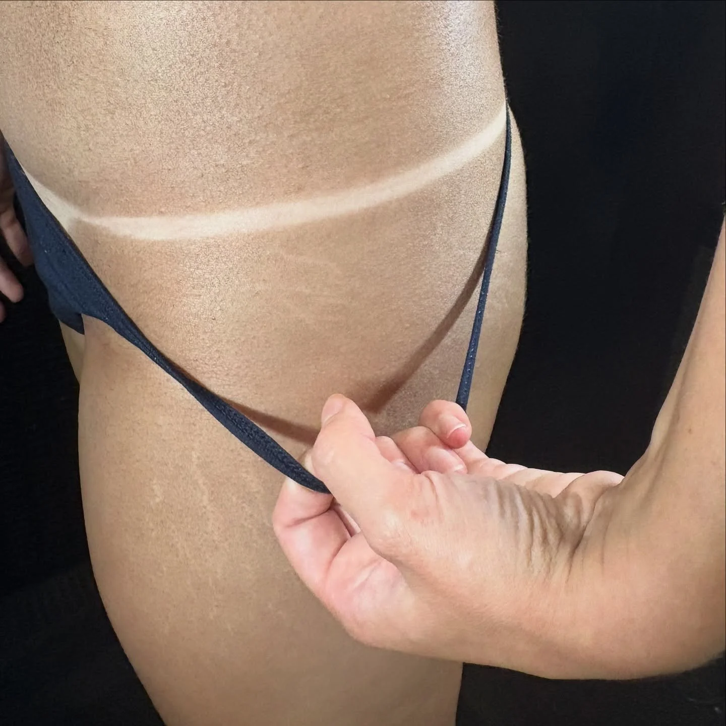 Book your Halloween spray tan 👻 

Complete your costume with an E | Glow ✨ 

Call to book today! 732.414.6124 📞 

#egosalonandspa #egosalon #egospa #ego #njsalon #njspa #njsalonandspa #salon #spa #spraytan #spraytanartist #njspraytan #spraytanlover