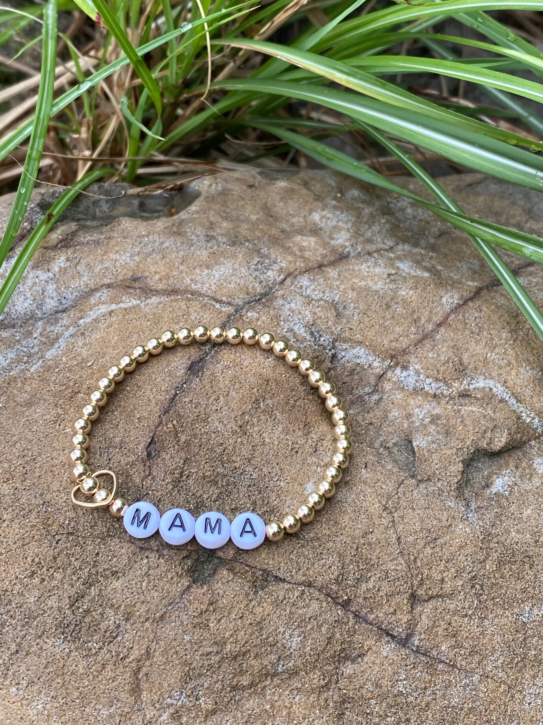 F22E56E4-5979-4AF4-AA5C-3F21B78745CE