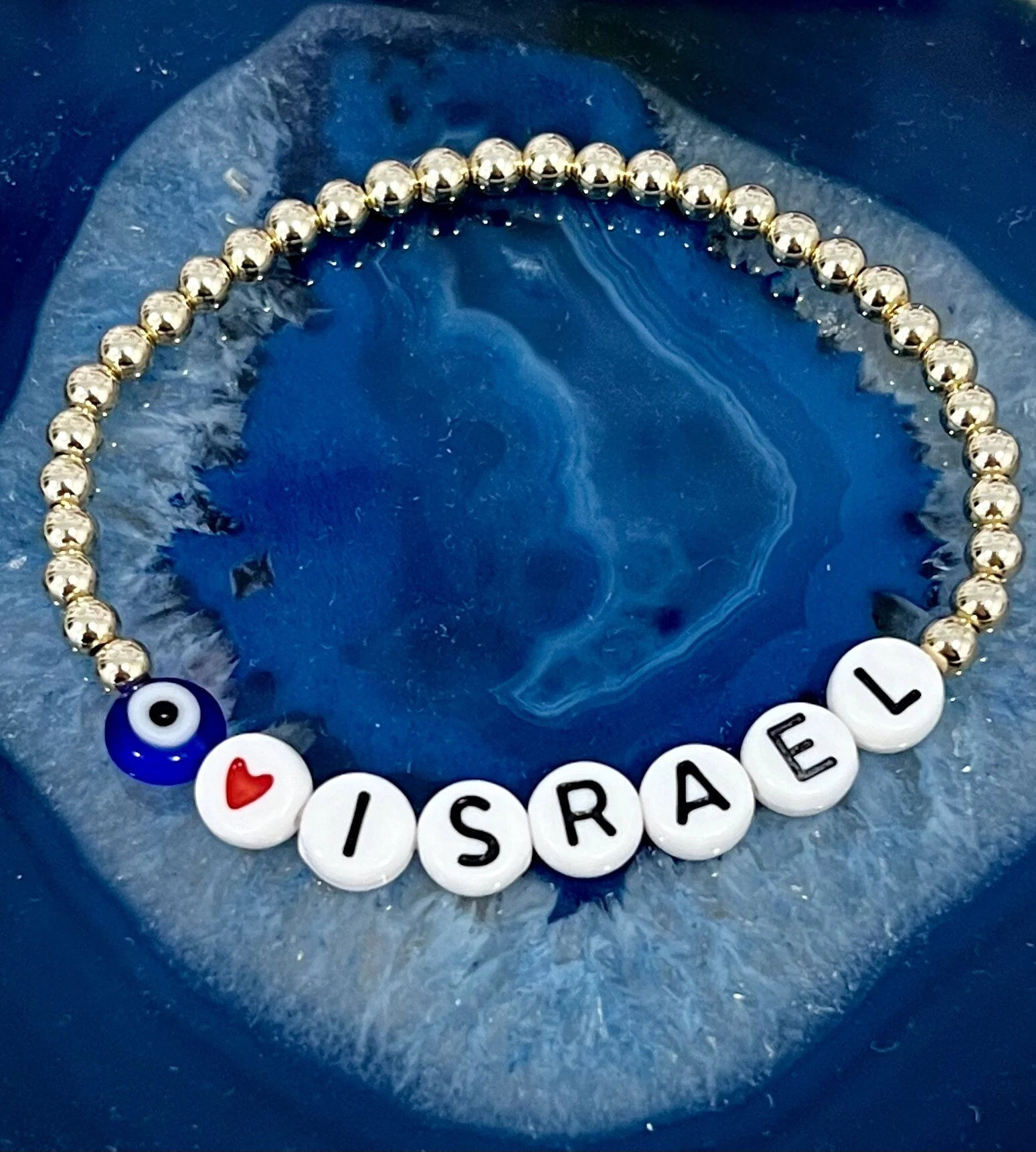 5CA6B49A-7290-4A86-81B3-8C6BFF6A6038