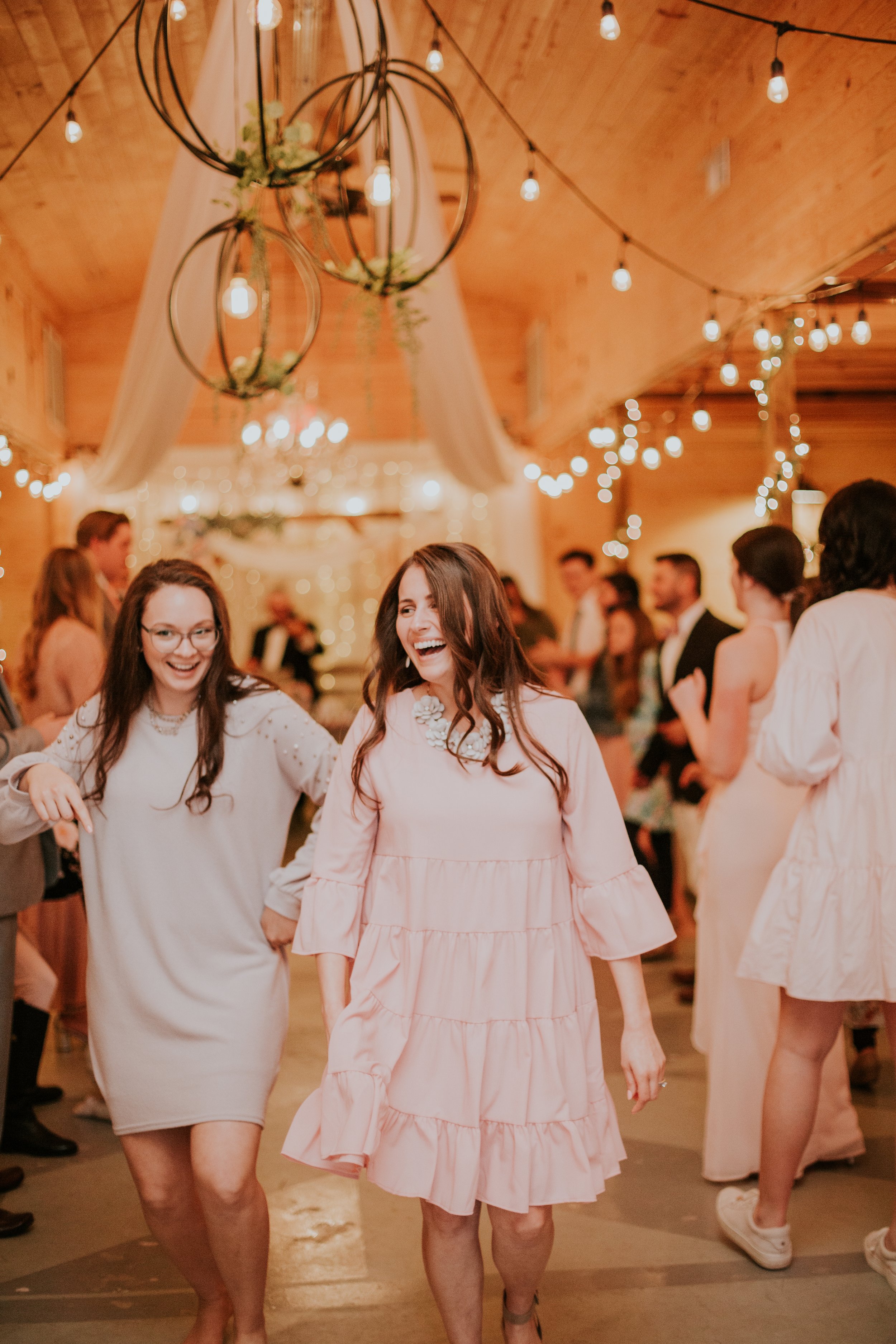 Women-In-Pastels-Dance-At-Wedding.JPG