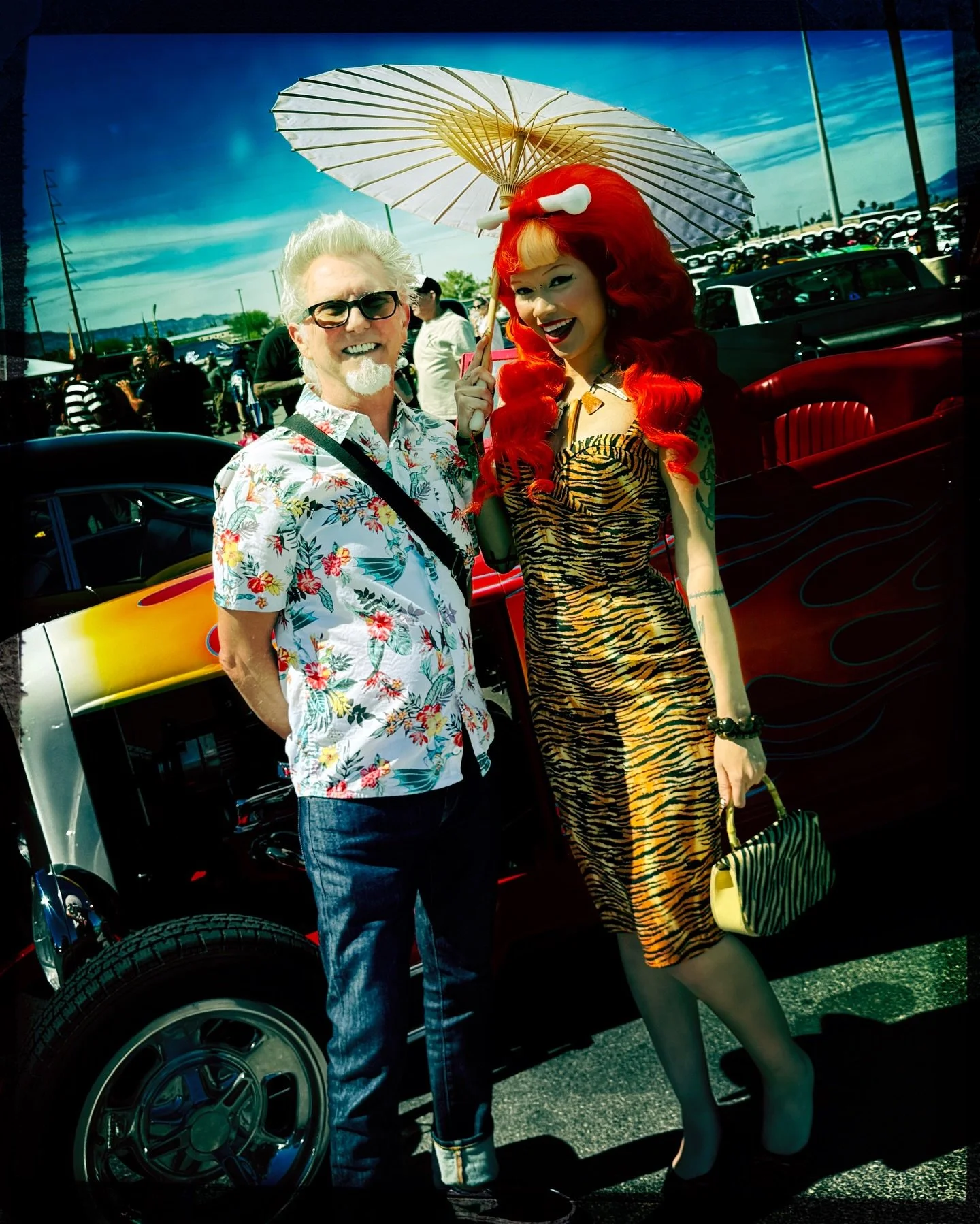 Douglas Von Irvin meets Miss Von Doll!

Nice day off in the sun at the Viva Las Vegas Car Show!

#Kustom #CarShow #Hotrod #Flintstones 
@orleanscasino 
@miss.vondoll