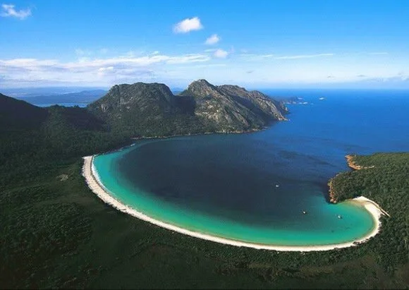 Wineglass Bay, Australia .jpg