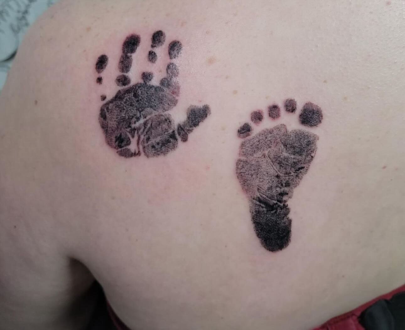 There are tons of ways to celebrate a new addition to your family! Here at MCT, our favourite is by getting a new tattoo. 

Whether it be script, hand/foot prints or something a little more abstract, our artists will design and tattoo the perfect one