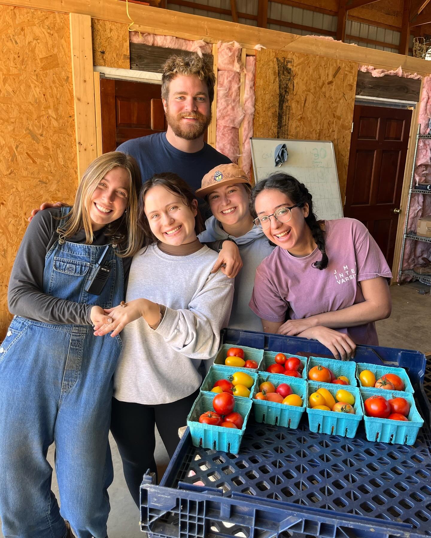 One thing that makes Greensboro Fellows extra special is our partnership with @newgarden.farm at @redeemergso. Fellows get to volunteer on the Farm, and today we harvested carrots, summer squash, radishes, tomatoes, and peppers. We cleaned lettuce an