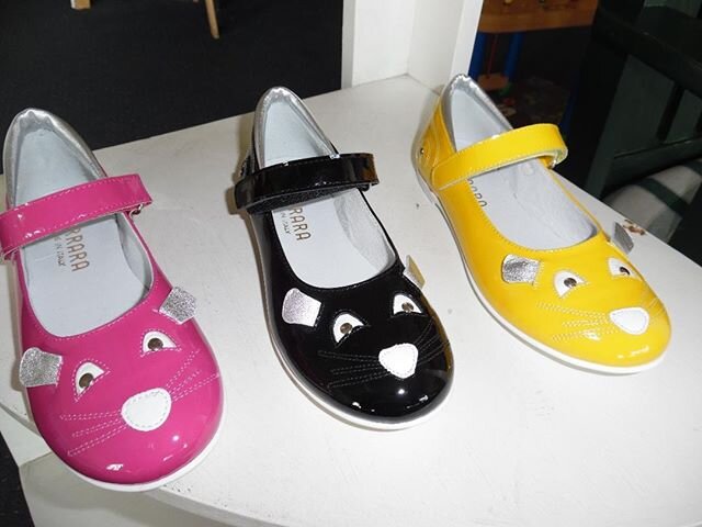 #Girlshoes #madeinItaly #mouse sizes 25-34