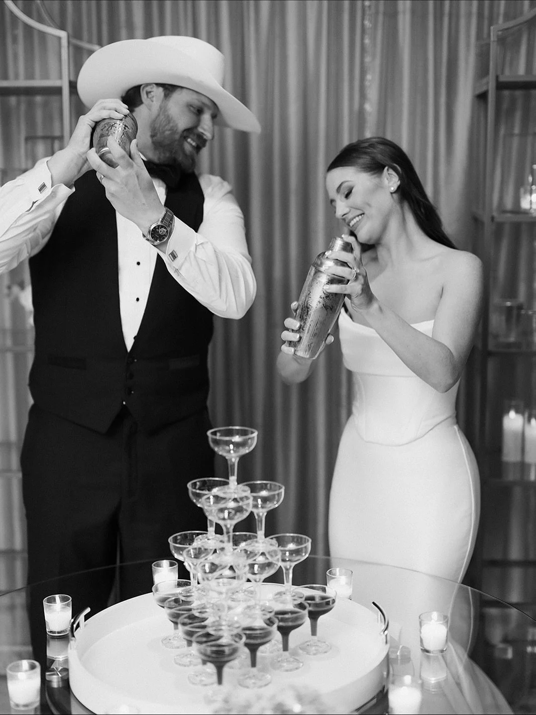 Shaken, stacked, and ready to party 🍸🤍

Photography | @julia.smelley