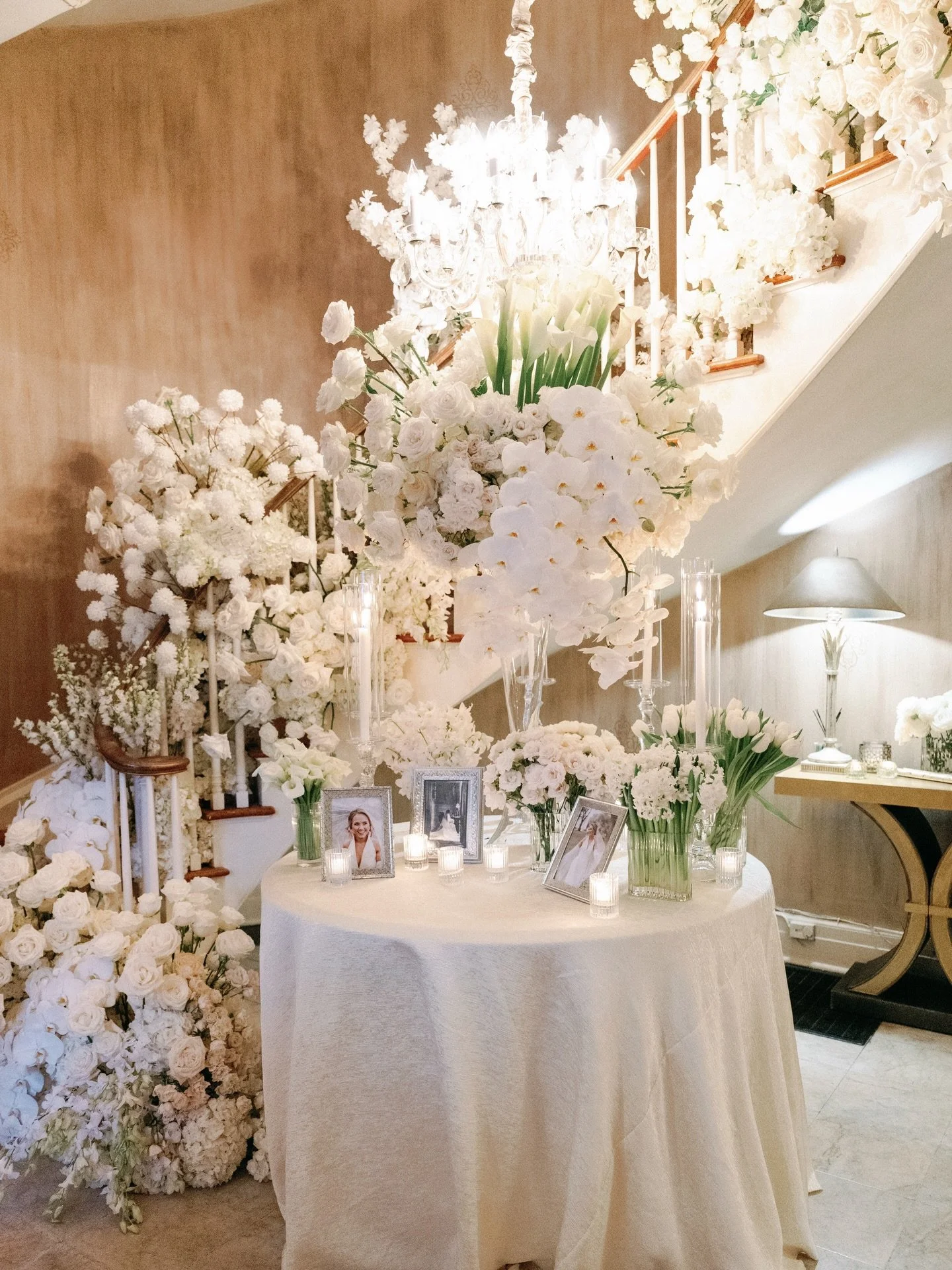 Large floral installs are having a moment&hellip; and we are HERE for it 🤍✨

From dramatic ceremony backdrops to lush staircase designs, these statement pieces create that &ldquo;wow&rdquo; moment your guests will never forget

@bellabloomsfloral @c