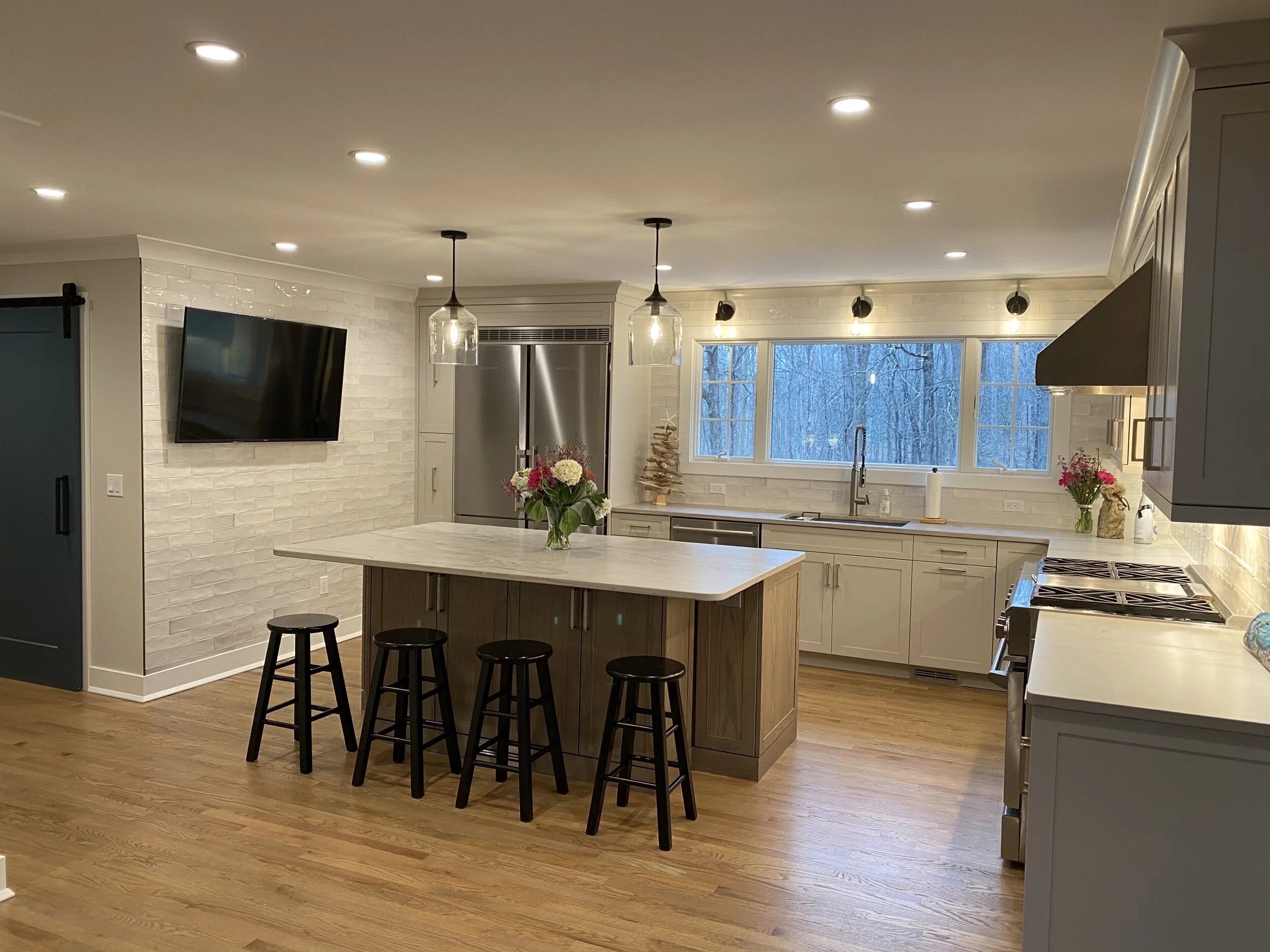 Contemporary Transitional Kitchen Remodel by Southeast Kitchen & Bath LLC project photo 4
