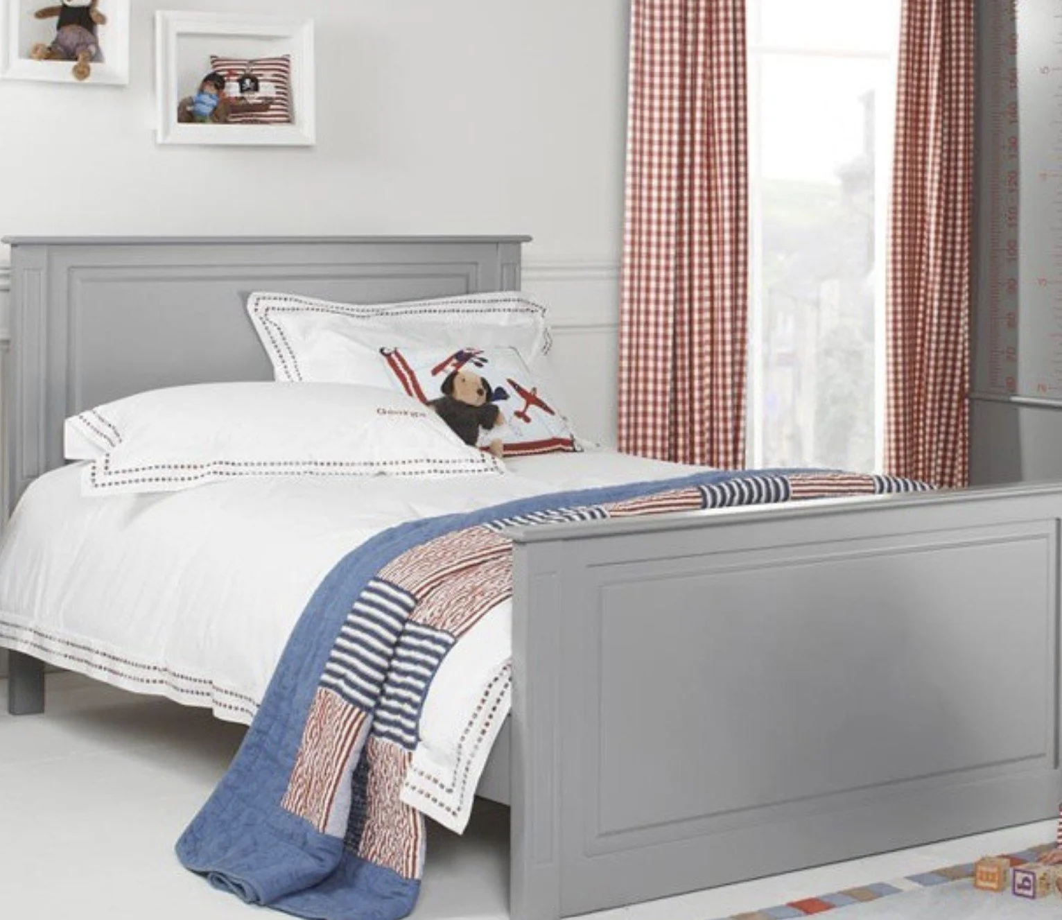 Archie HFE Dbl Bed .jpg