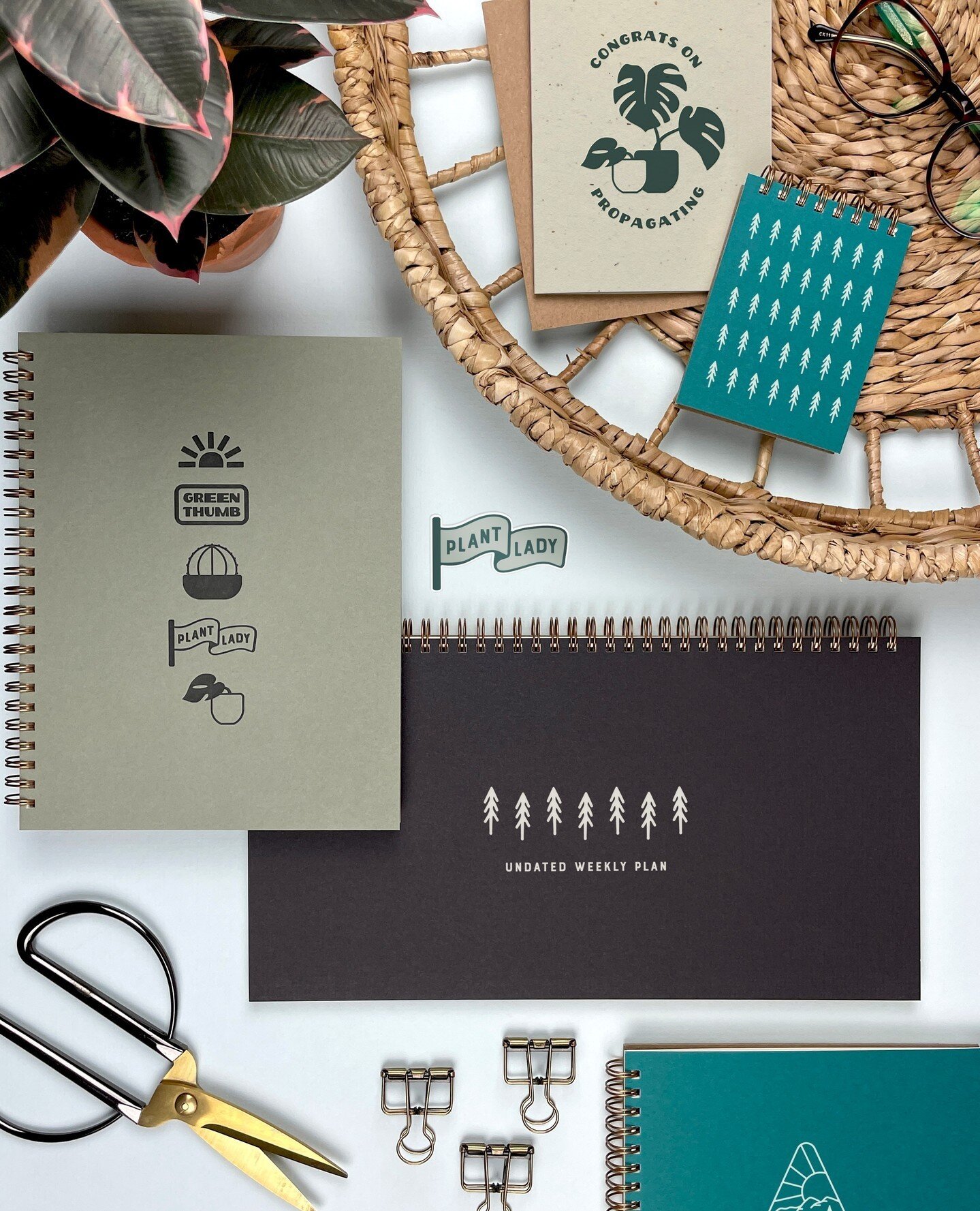 🗒️ @ruffhouseprintshop is a woman owned and run letterpress print shop in downtown Lawrence, Kansas. Each product created expresses their love of the outdoors and adventure, small-town values and positivity. #womenowned #smallbusiness #smallbusiness