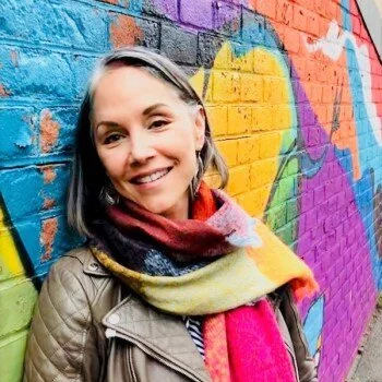 Grateful Changemakers: Lava Mae