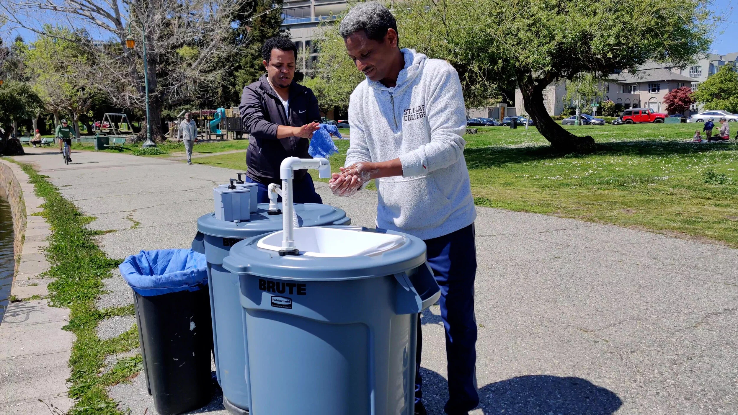 Love Sinks In: Bringing Lifesaving Handwashing Stations to Unhoused People