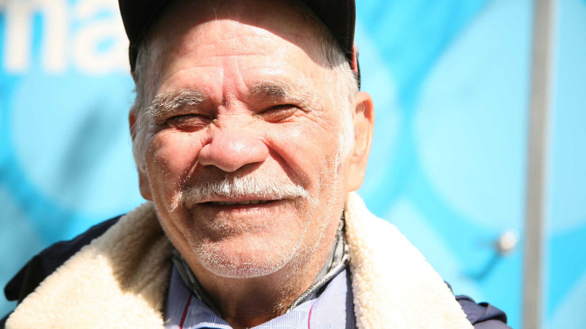 Recognizing Francisco Lopez-Garcia for His Dedication to LavaMaeˣ, Our Guests, and the San Francisco Community