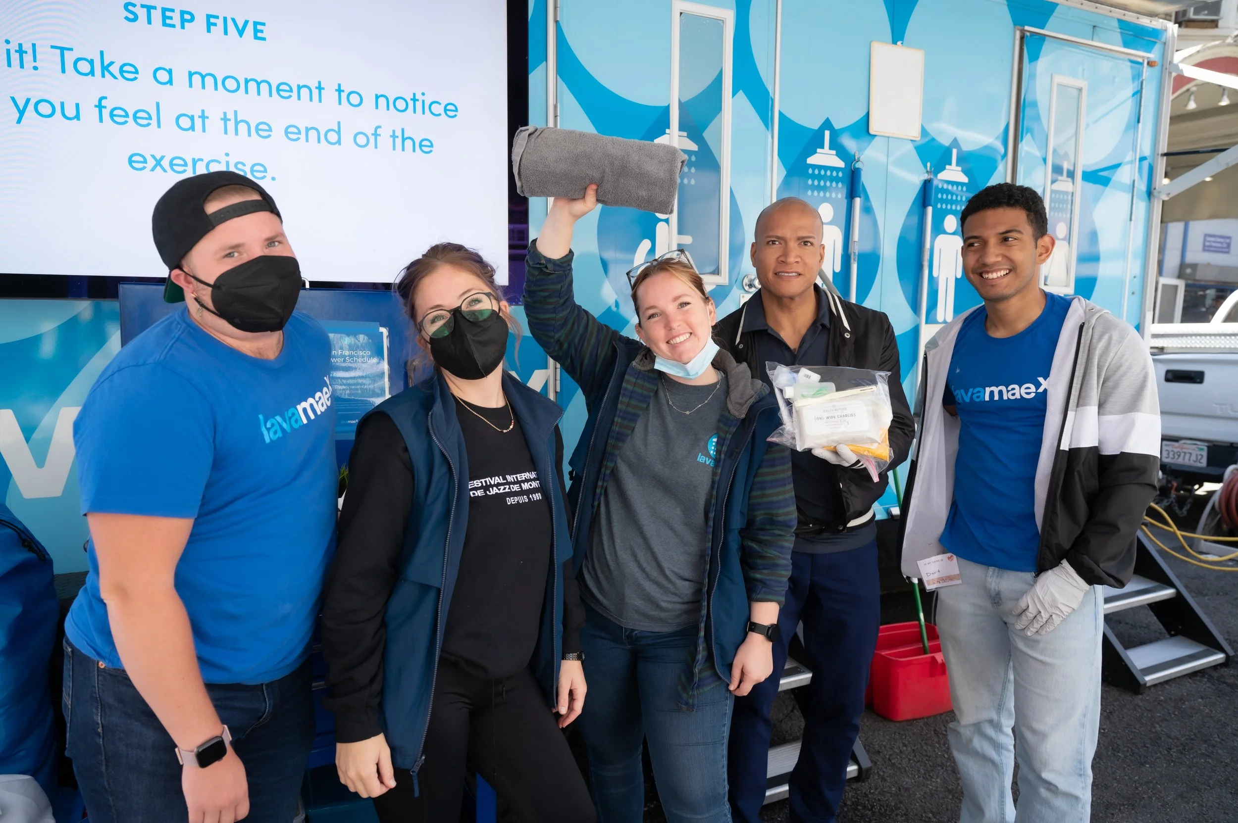  Photo by  Alain McLaughlin  