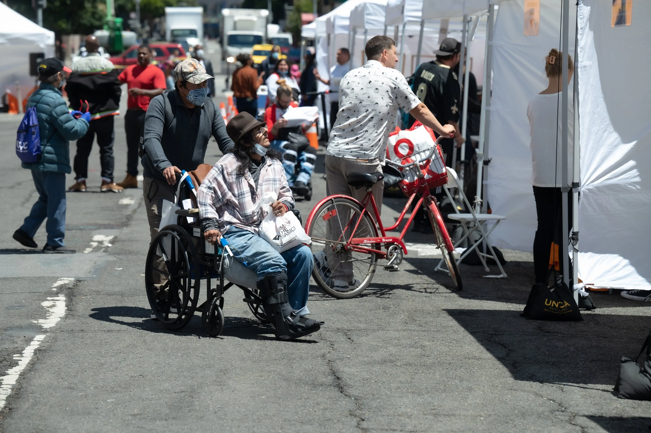  Photo by  Alain McLaughlin  