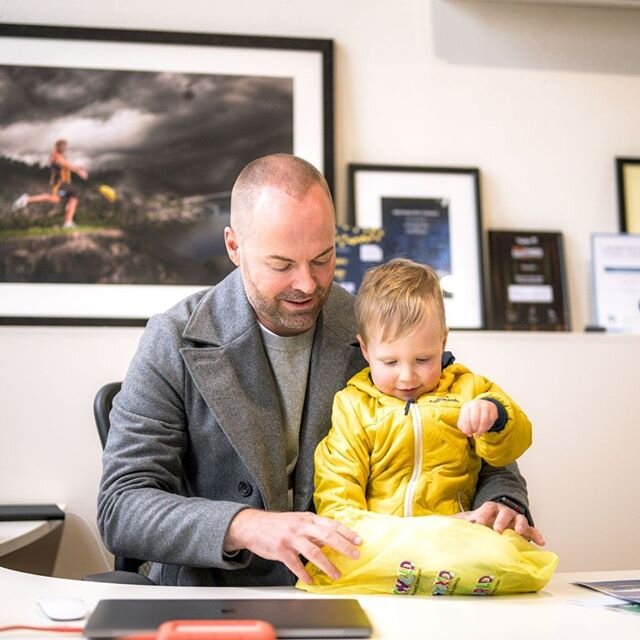 We love office visits from London, especially when he bring in his new Toyworld purchases for show and tell 😋⠀
.⠀
.⠀
.⠀
#WeAreEffective #officevisits #toyworld #showandtell #photofotheday #brandagency #launceston #tasmania #australia #family #busine
