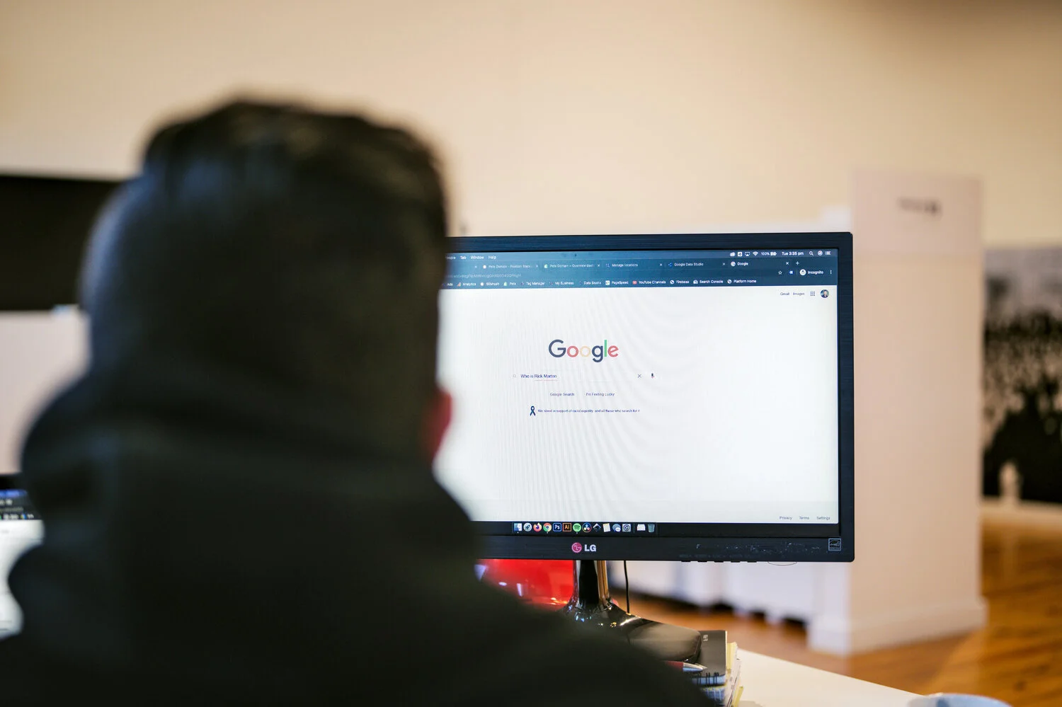 Google Trends for blogging success