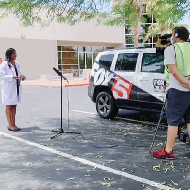 Thank you @fox5vegas for discussing the #healthbenefits of wearing a #mask with Dr. @thepublichealthpharmacist @rosemanuhs, @rosemanpharmacy! Watch at 5pm and  at 10pm! #medical #pr #healthcaretips #PR #jbpublicrelations #publichealth