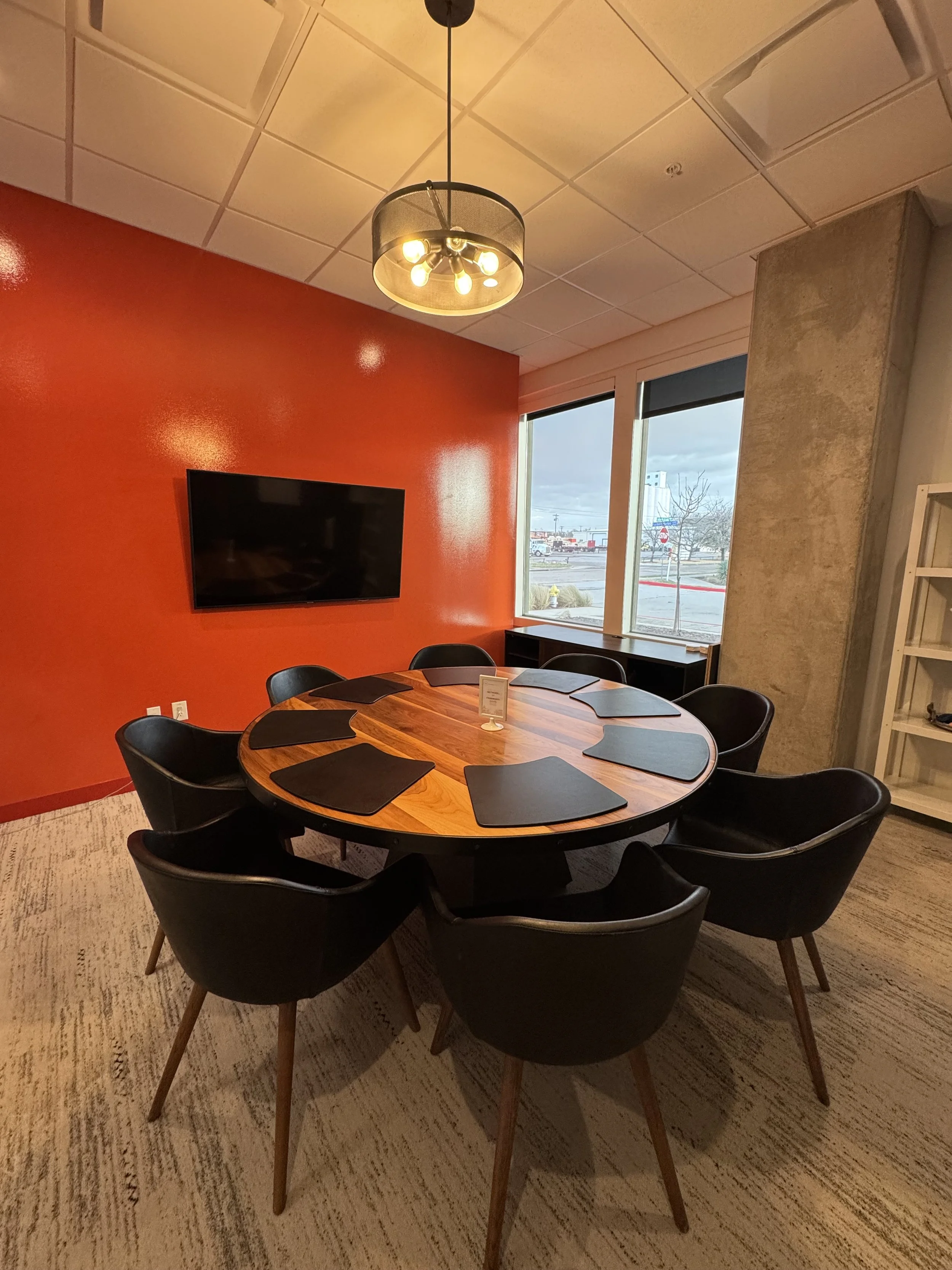 Frisco Square Room - 2.jpg
