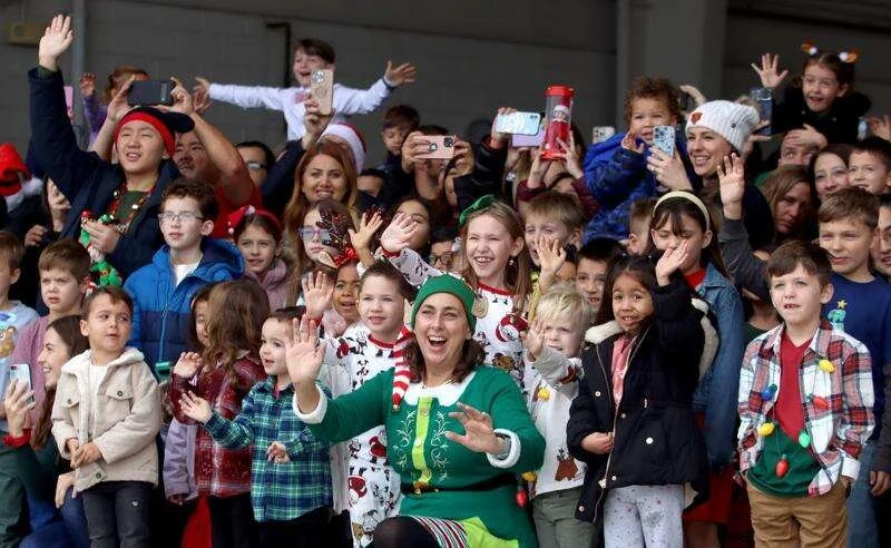 25N Schaumburg's Local Holiday Activity Guide (the one Yule Absolutely Love)